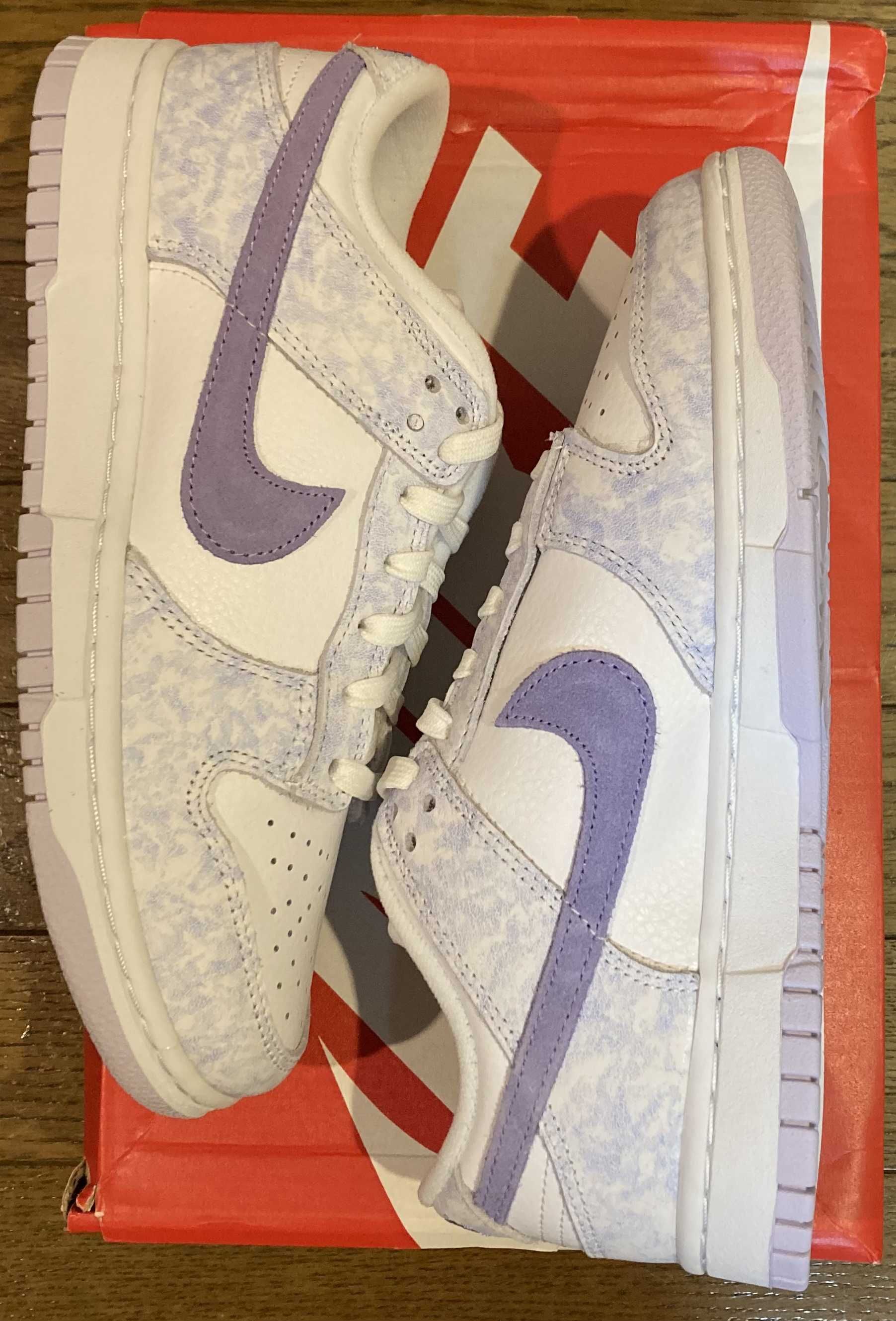 NIKE Women's DUNK LOW "PURPLE PULSE"