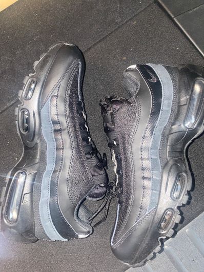 Nike Air Max 95 Essential "Black/Dark Grey/Black"