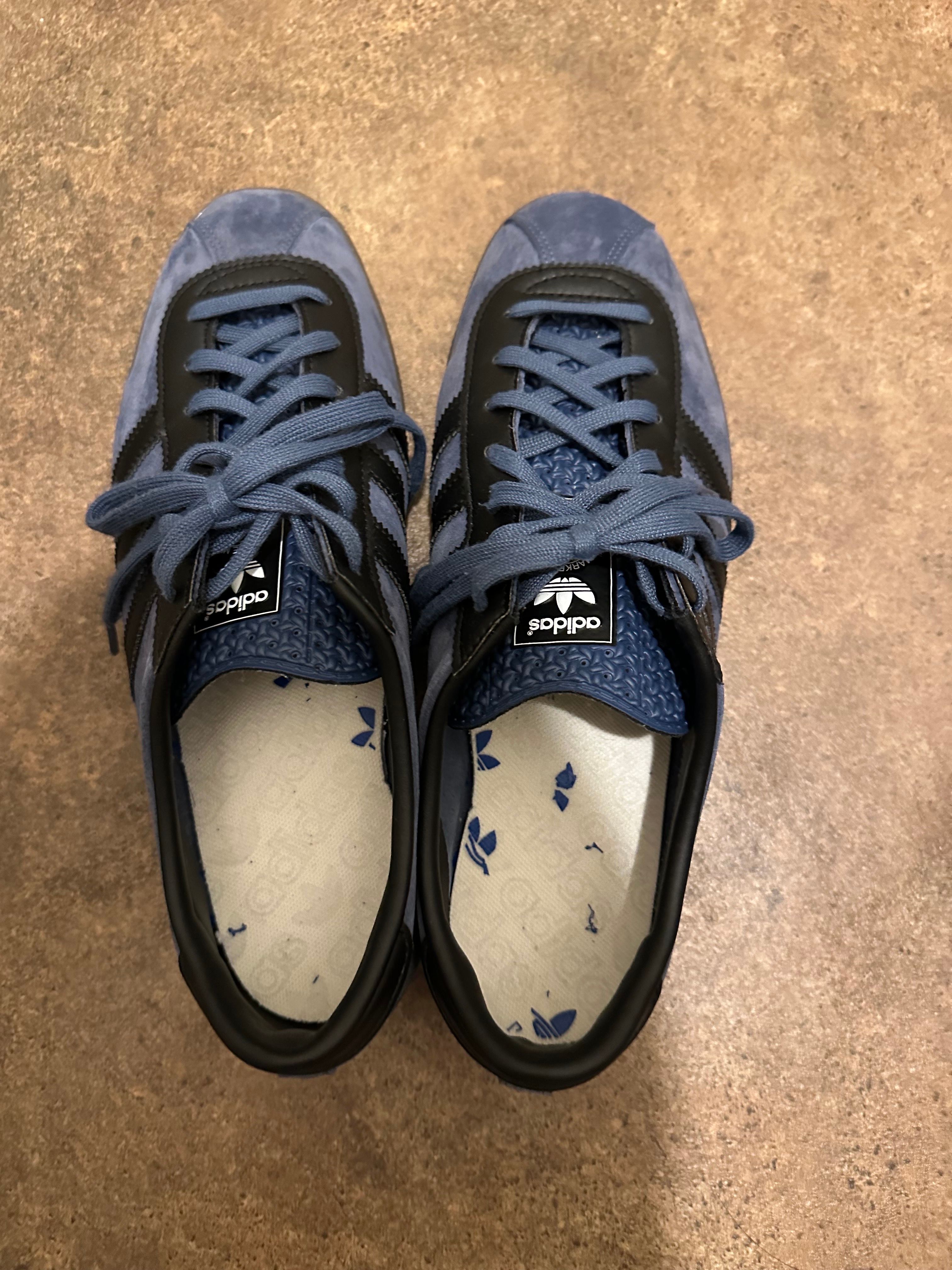 アディダス ロンドン "プリラブドインク/コアブラック/ガム"