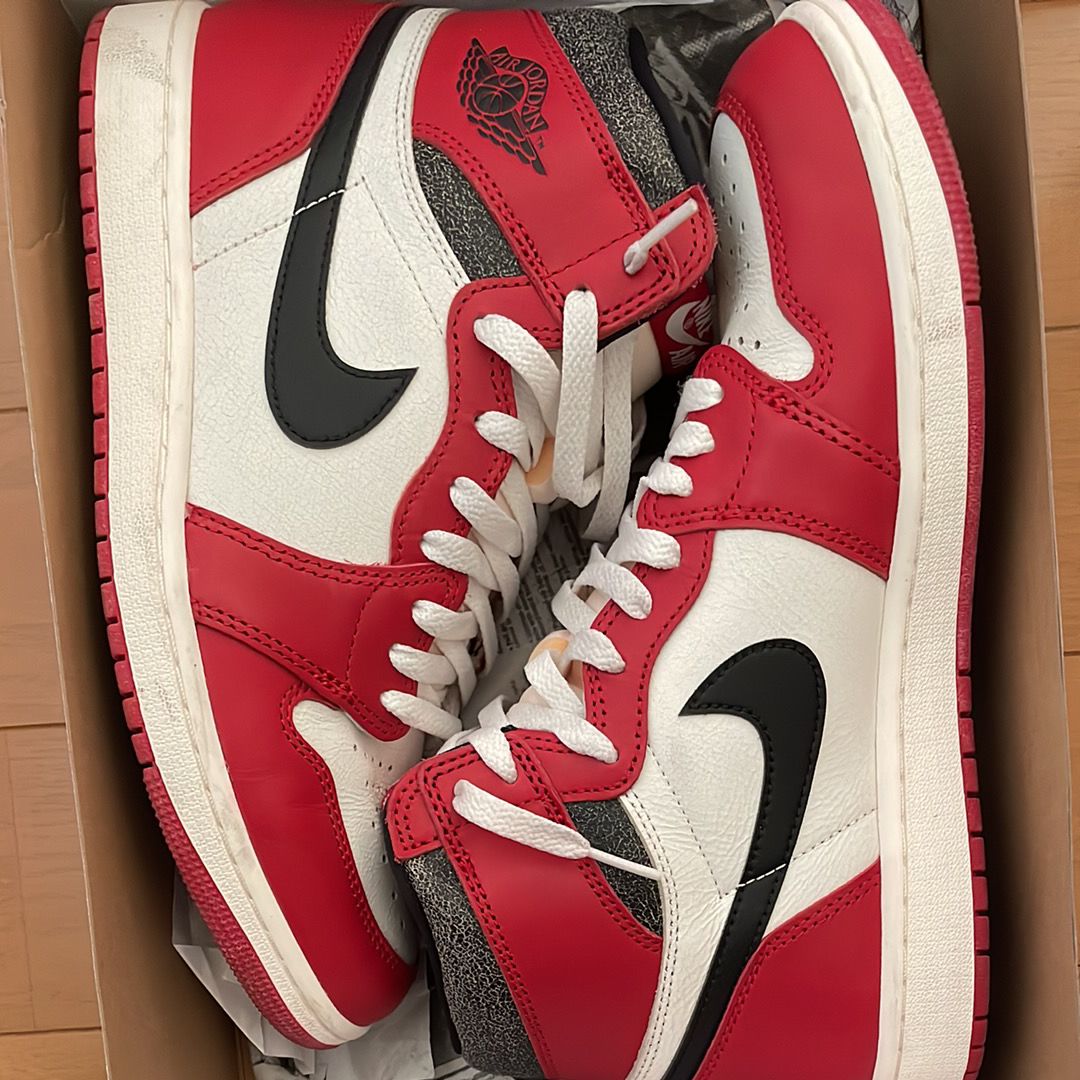 Nike Air Jordan 1 High OG "Lost & Found/Chicago"