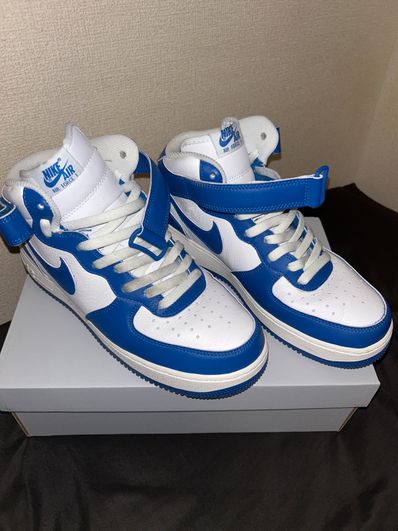 Nike Women's Air Force 1 Mid "Kentucky"