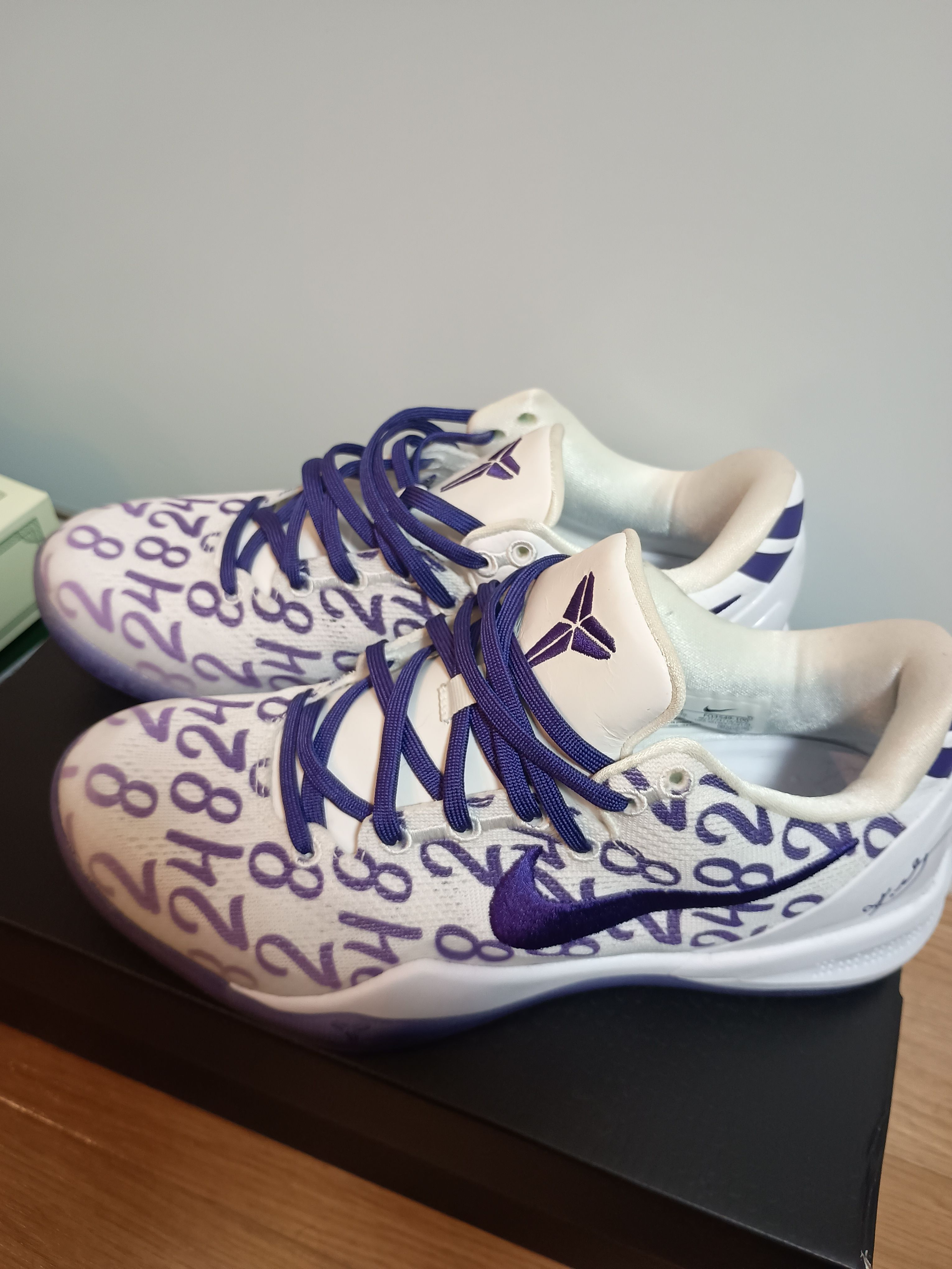 ナイキ コービー8 プロトロ "コートパープル"