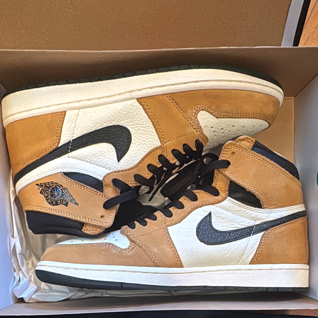 Nike Air Jordan 1 RETRO High "Rookie of The Year"