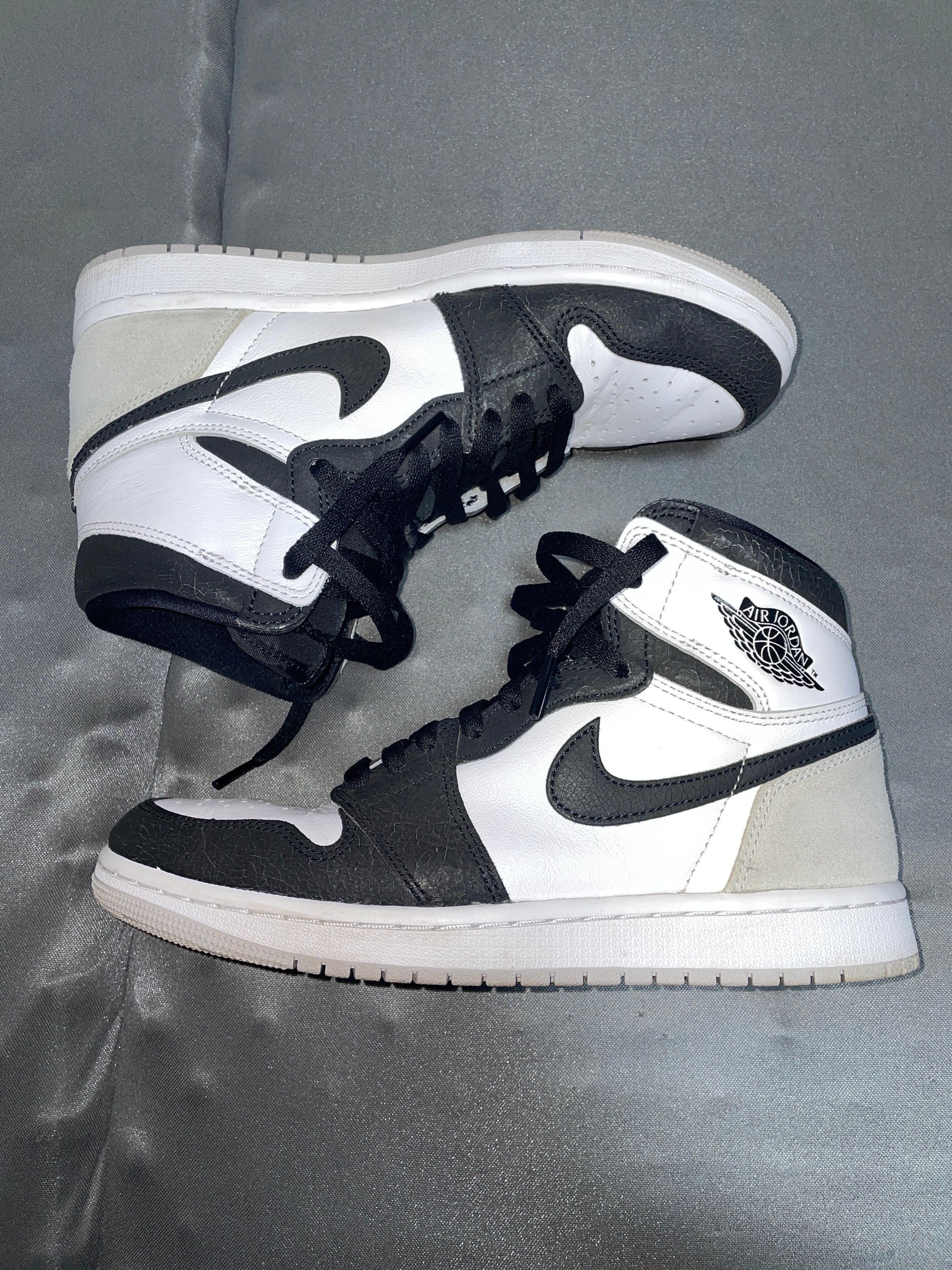 Nike Air Jordan 1 High OG "Bleached Coral"