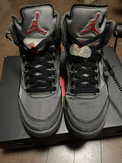 Off-White × Nike Air Jordan 5 "Black/Muslin/Fire Red"