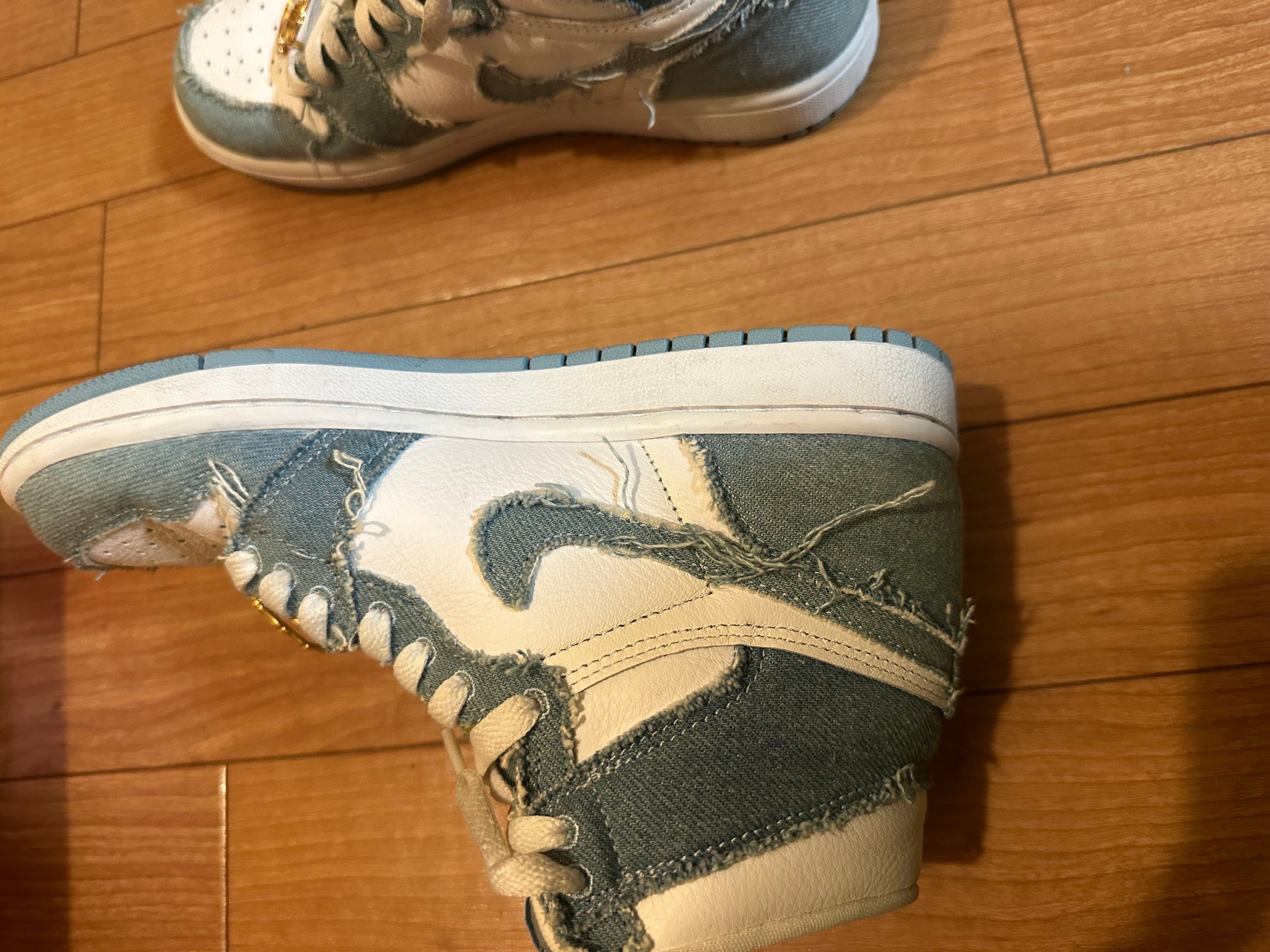 Nike Women's Air Jordan 1 High OG "Denim"