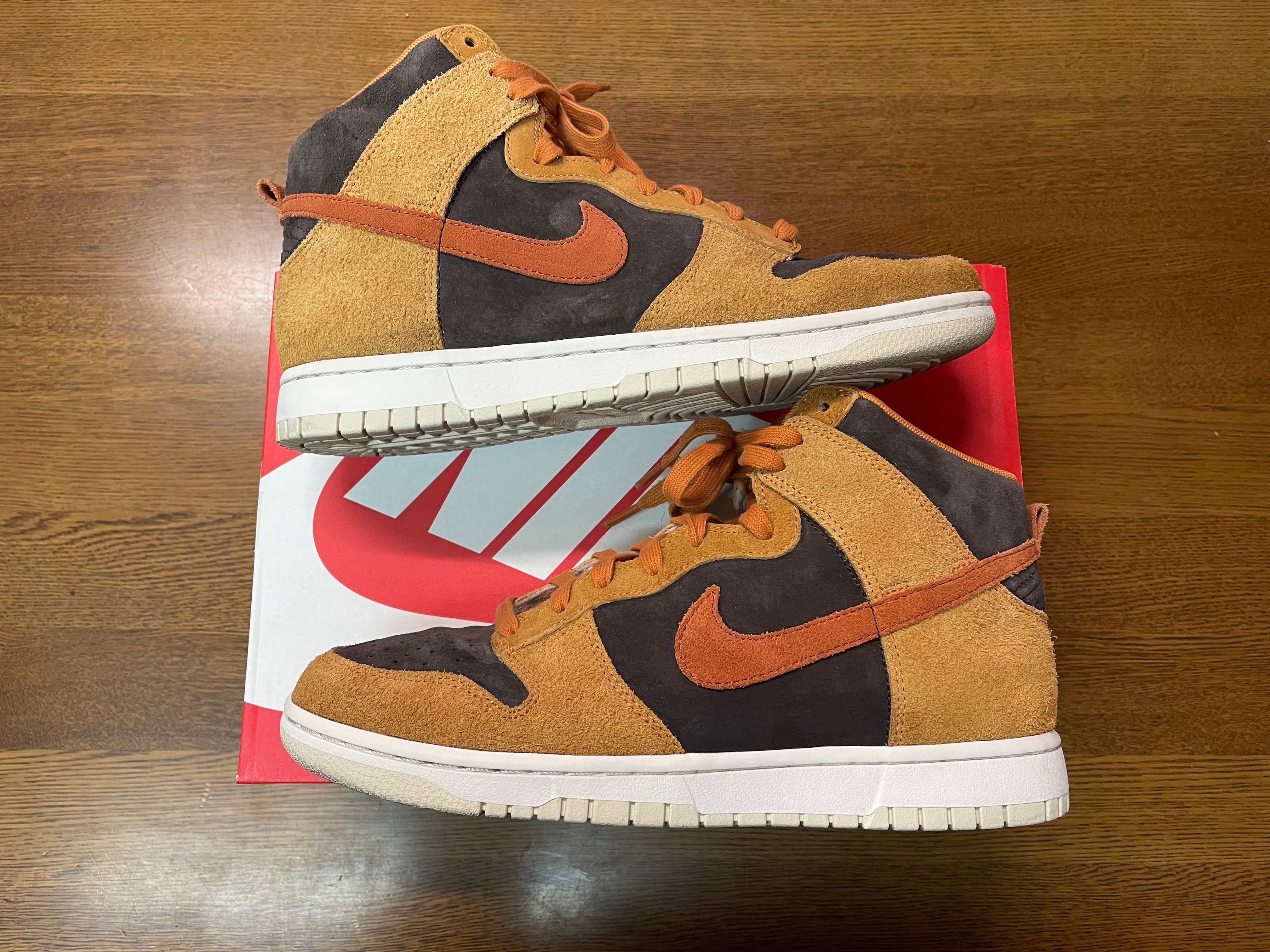 NIKE DUNK HIGH PRM "DARK CURRY"