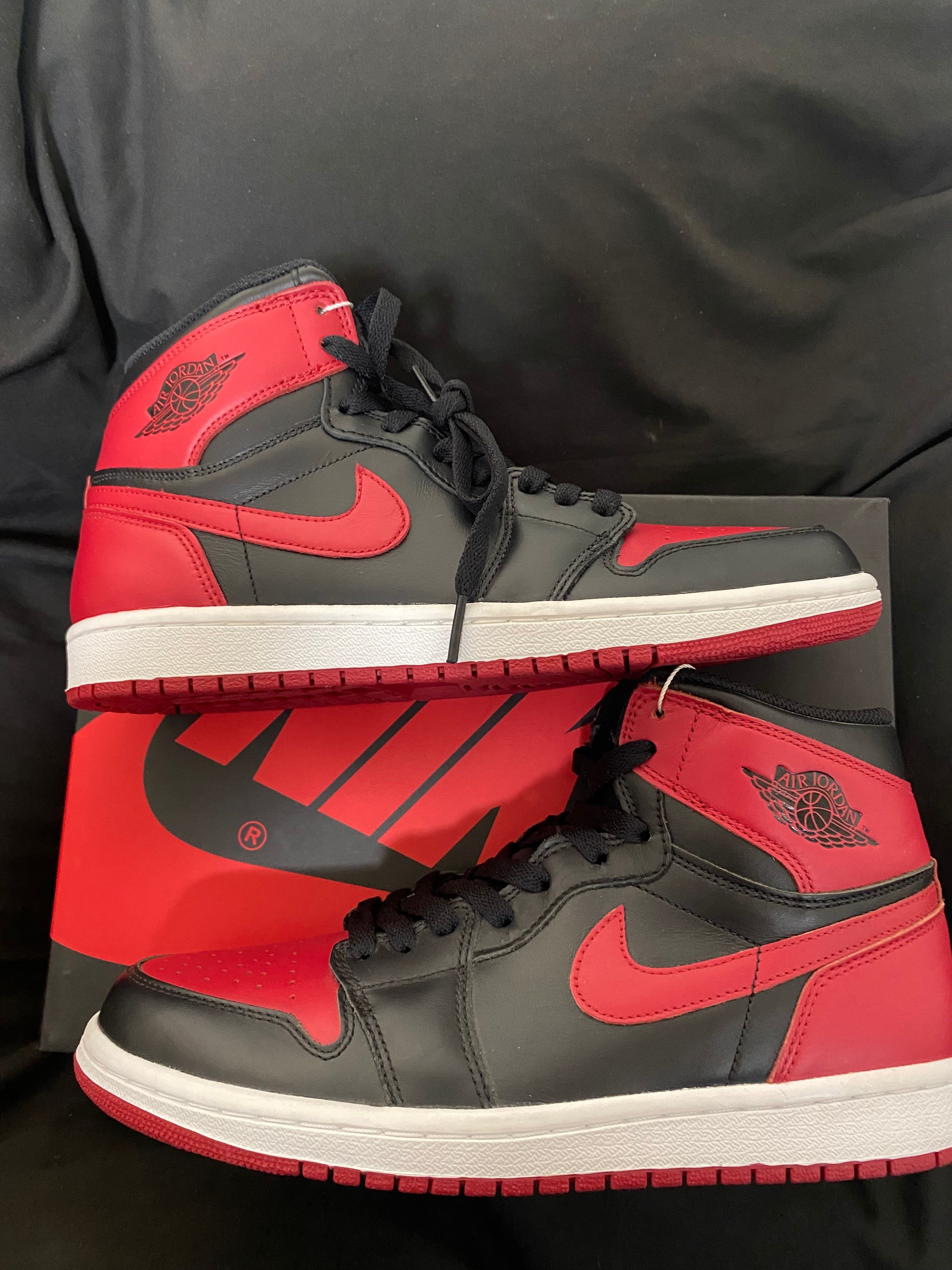 Nike Air Jordan 1 Retro High OG "Bred" (2013)