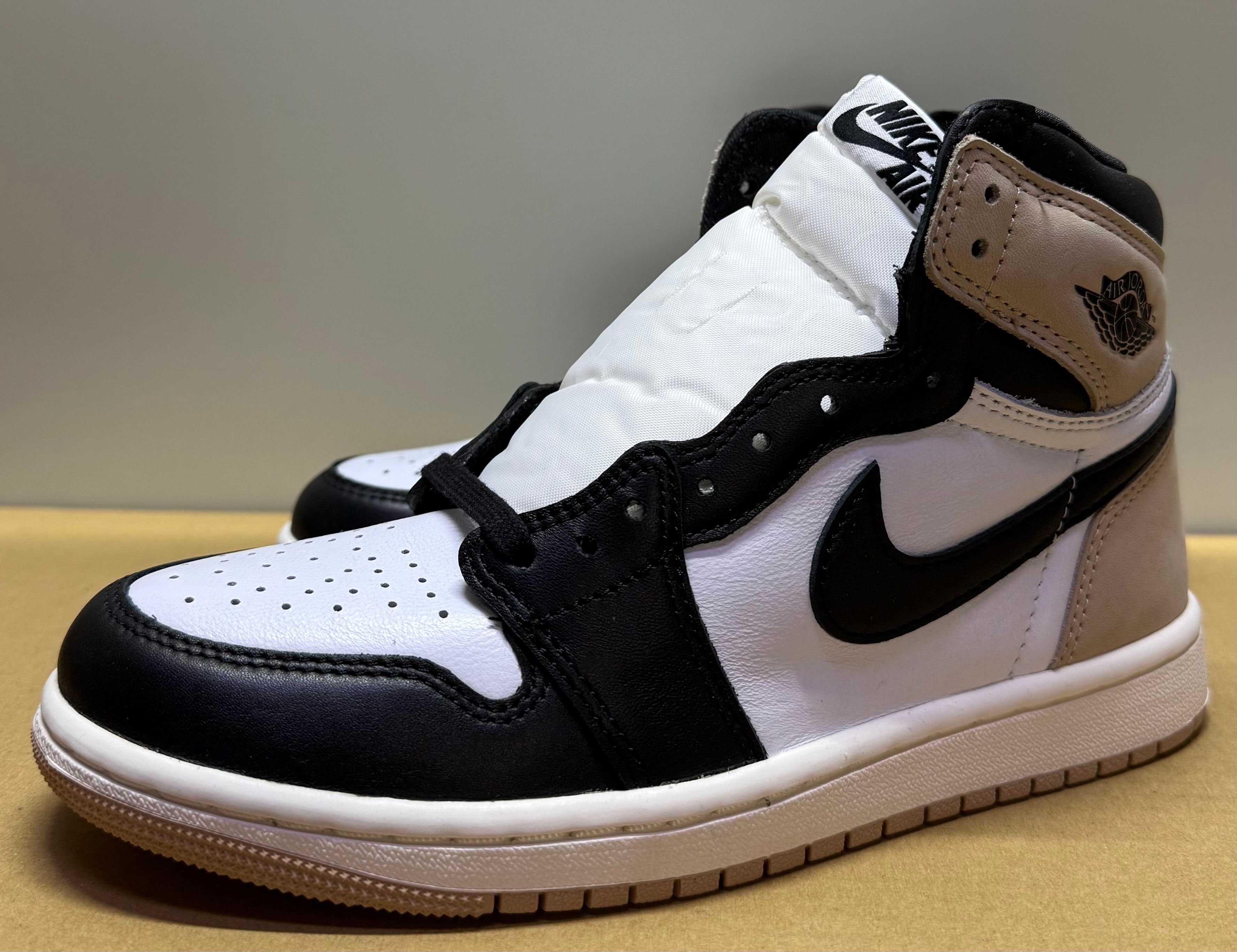 Nike Women's Air Jordan 1 Retro High OG "Latte"