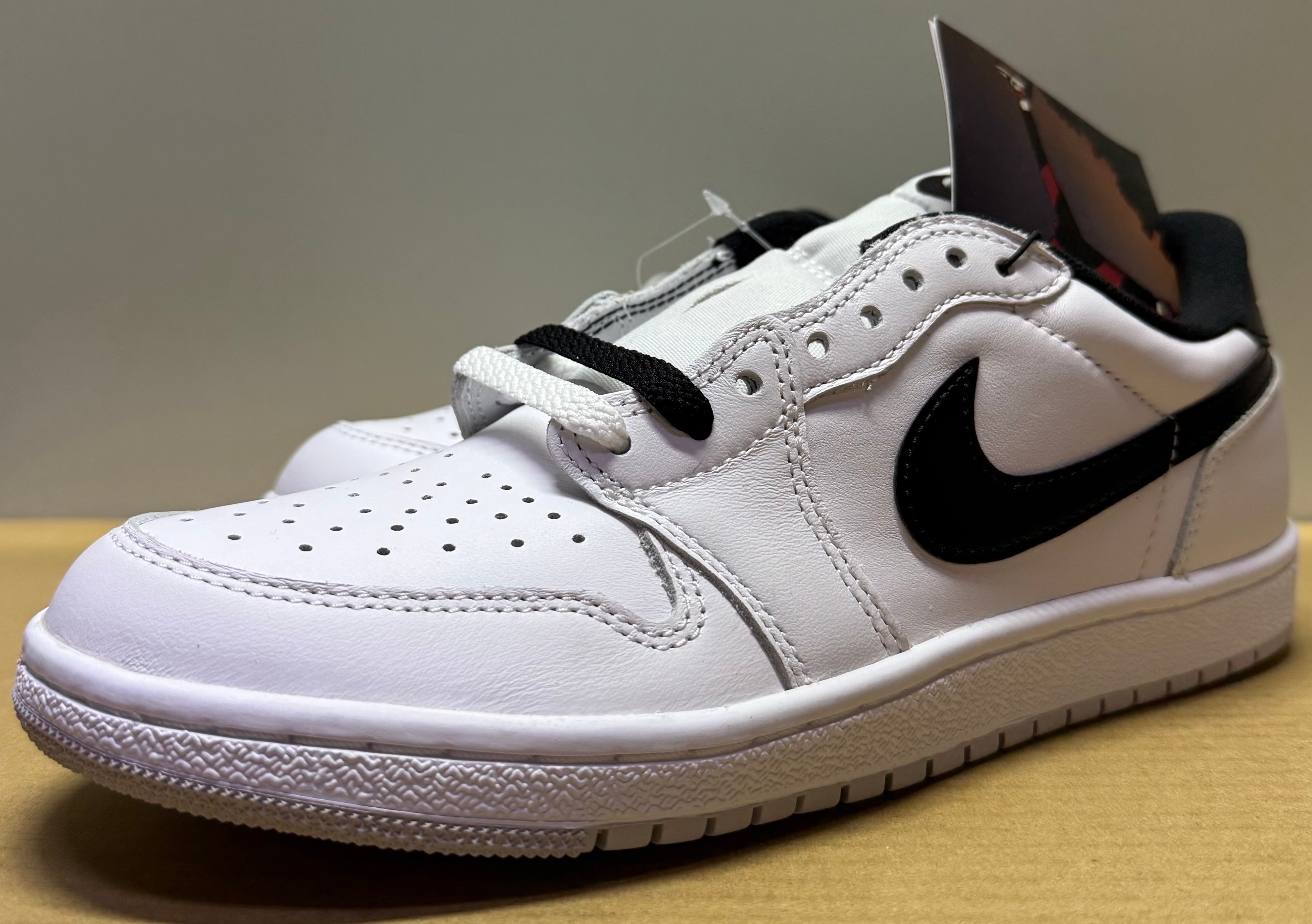 Nike Air Jordan 1 Low '85 "Metallic Black"