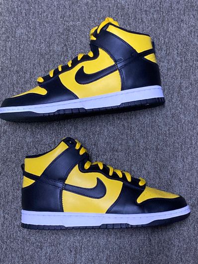 Nike Dunk High "University Gold and Black"