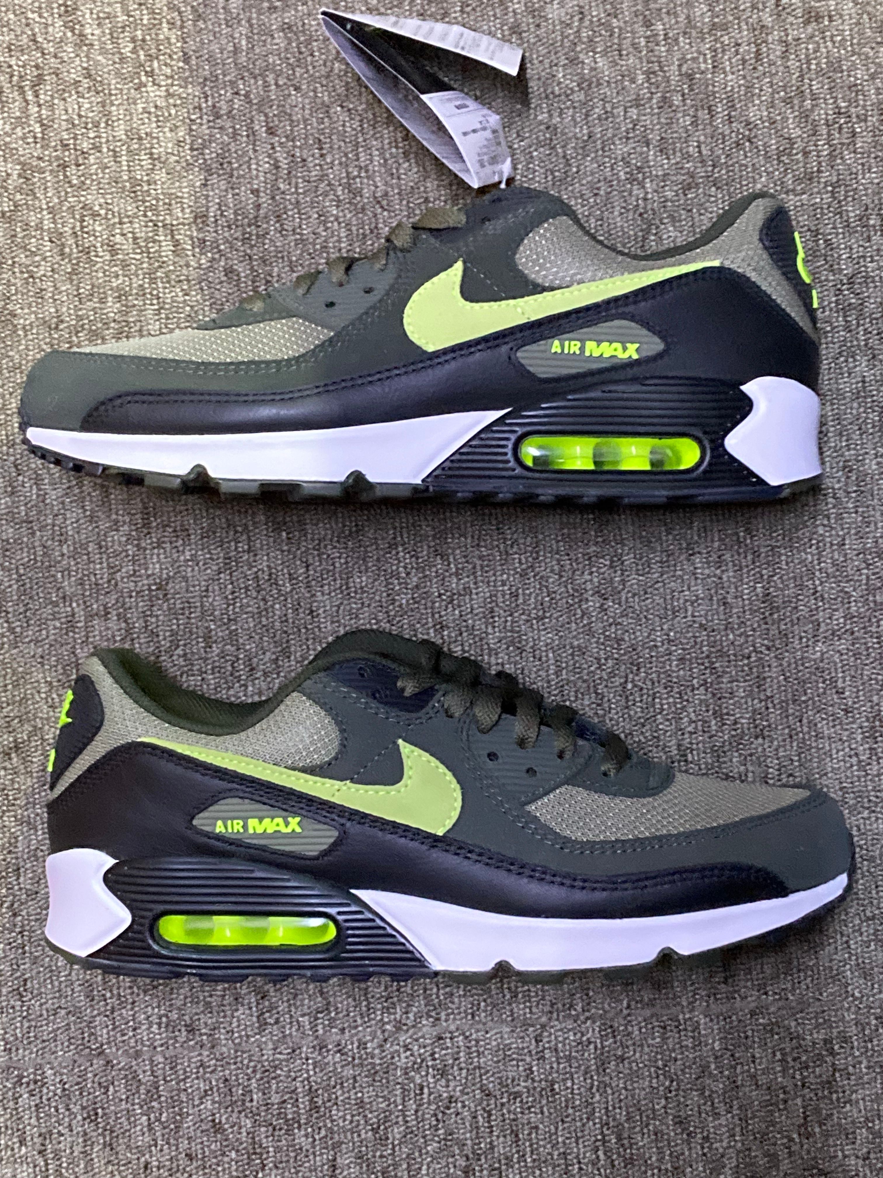 Nike Air Max 90 "Medium Olive/Volt"