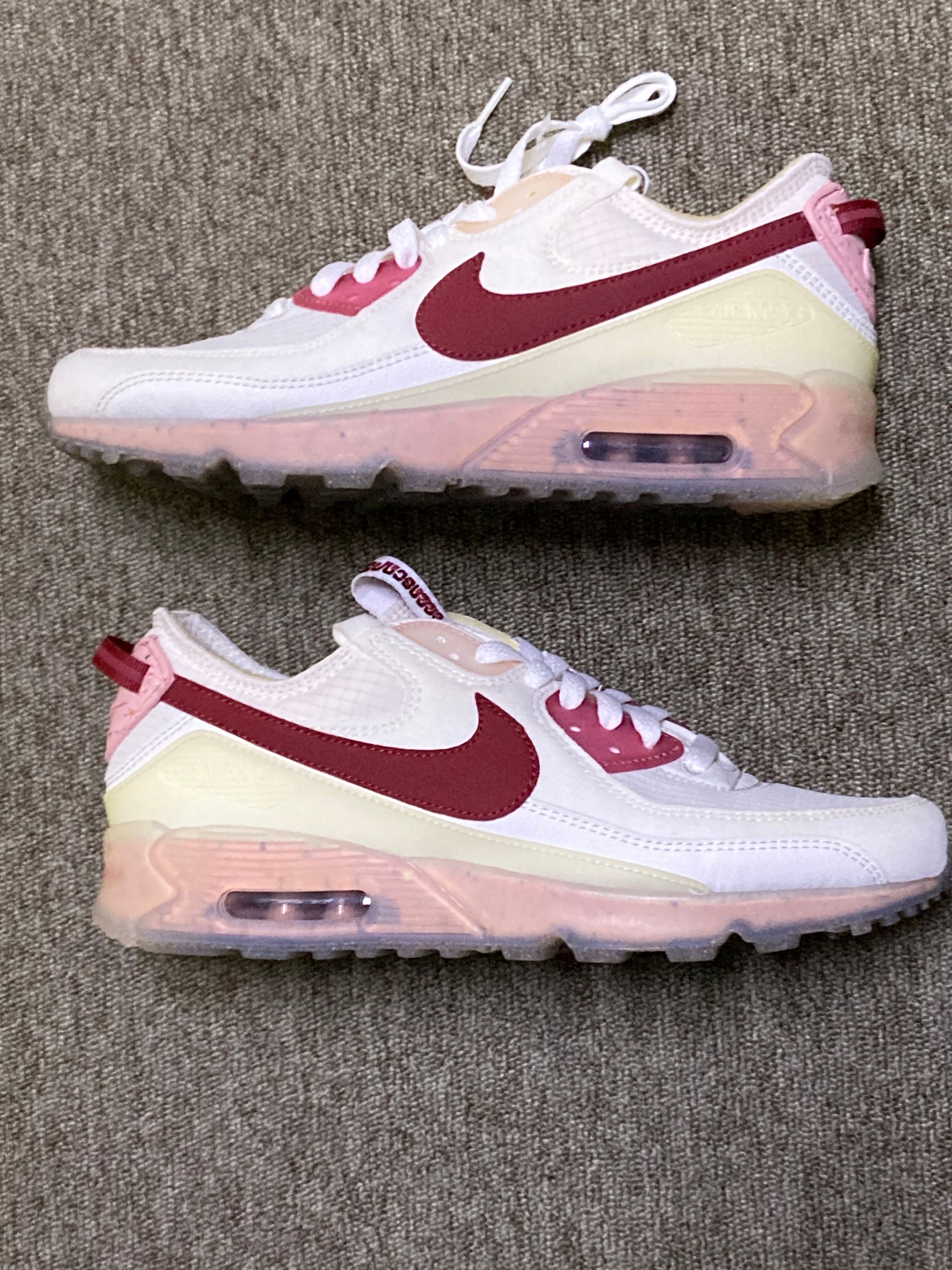 Nike Women's Air Max Terrascape 90 "Summit White and Pomegranate"