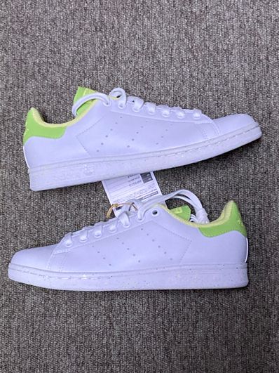 Tiana × adidas Stan Smith "Footwear White/Pantone"
