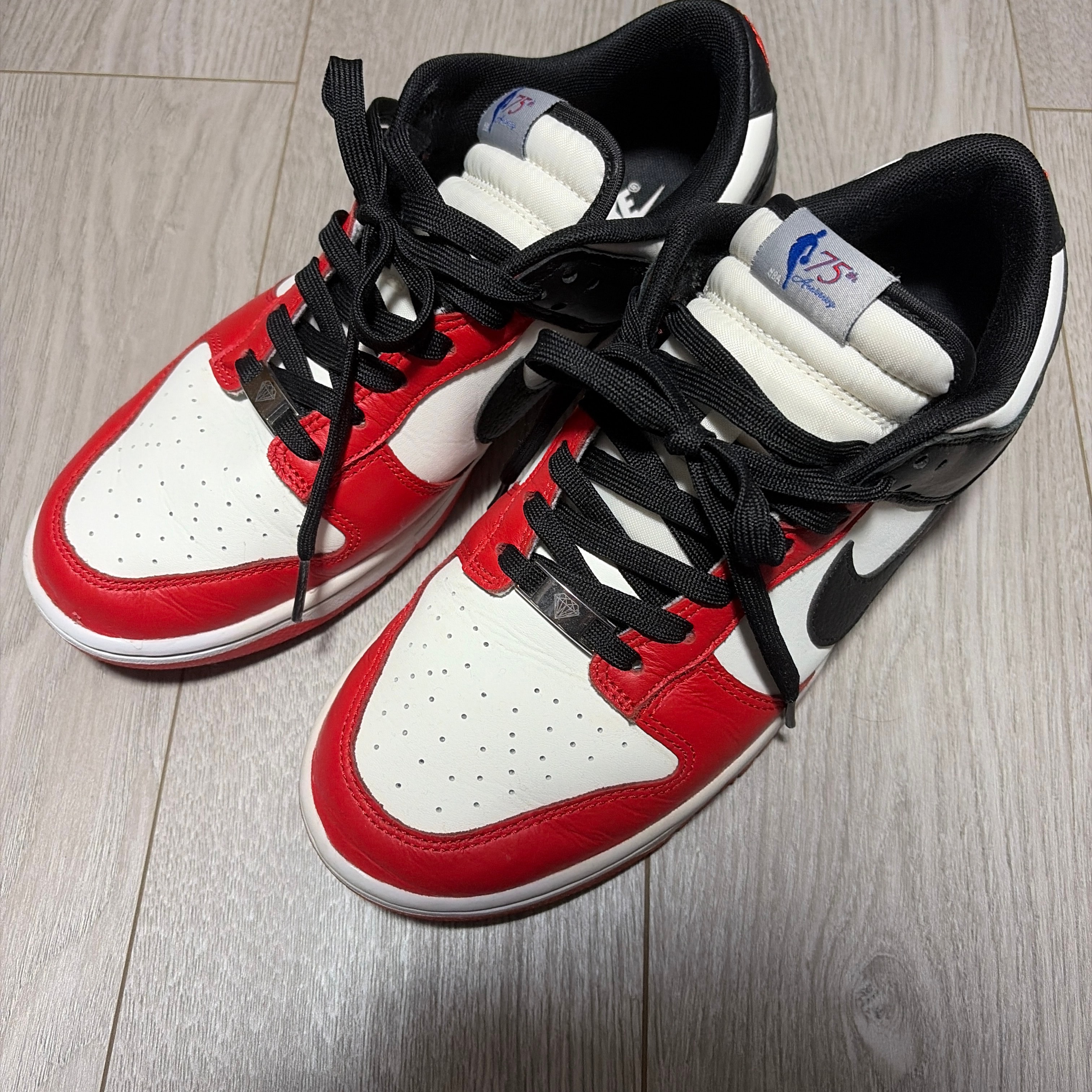 NBA × Nike Dunk Low EMB 75th Anniversary "Chicago Bulls"