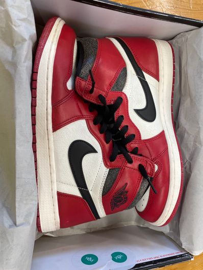 Nike Air Jordan 1 High OG "Lost & Found/Chicago"