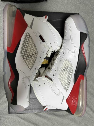 Nike Jordan Mars 270 "White/Fire Red"