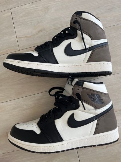 Nike Air Jordan 1 High OG "Sail/Dark Mocha/Black"