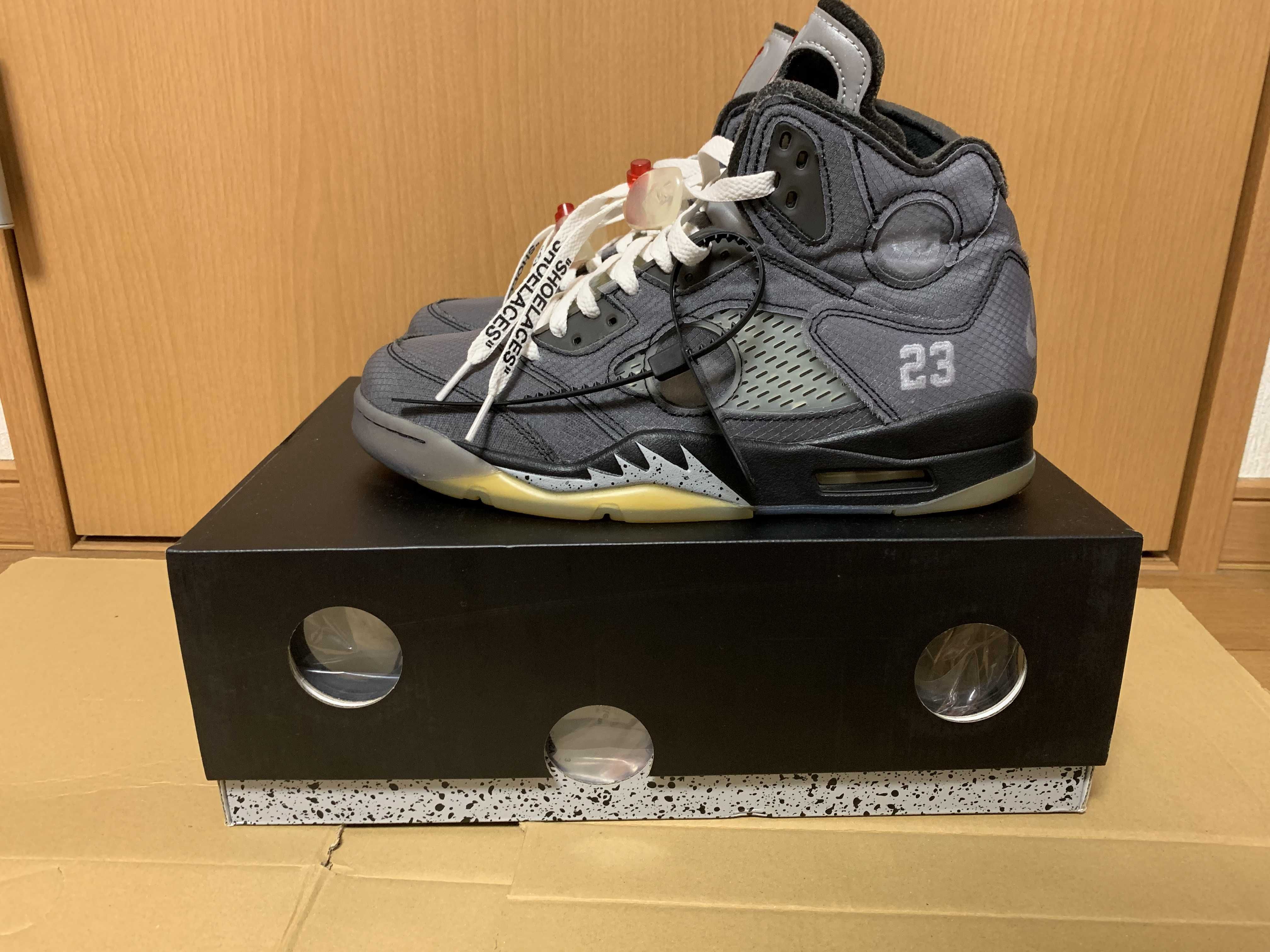 Off-White × Nike Air Jordan 5 "Black/Muslin/Fire Red"