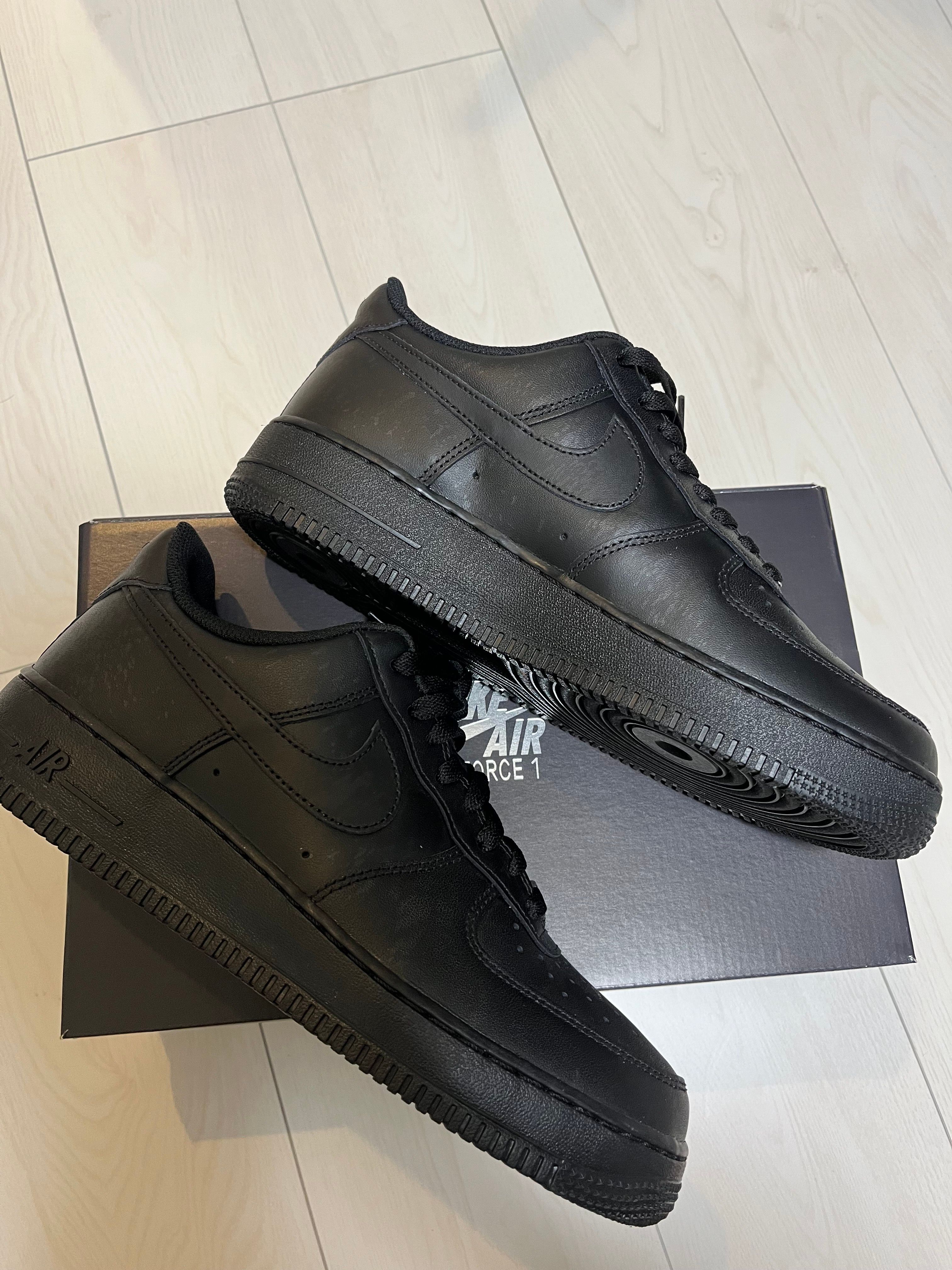 Nike Air Force 1 Low '07 "Black/Black"