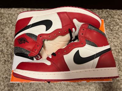 Nike Air Jordan 1 High OG "Lost & Found/Chicago"