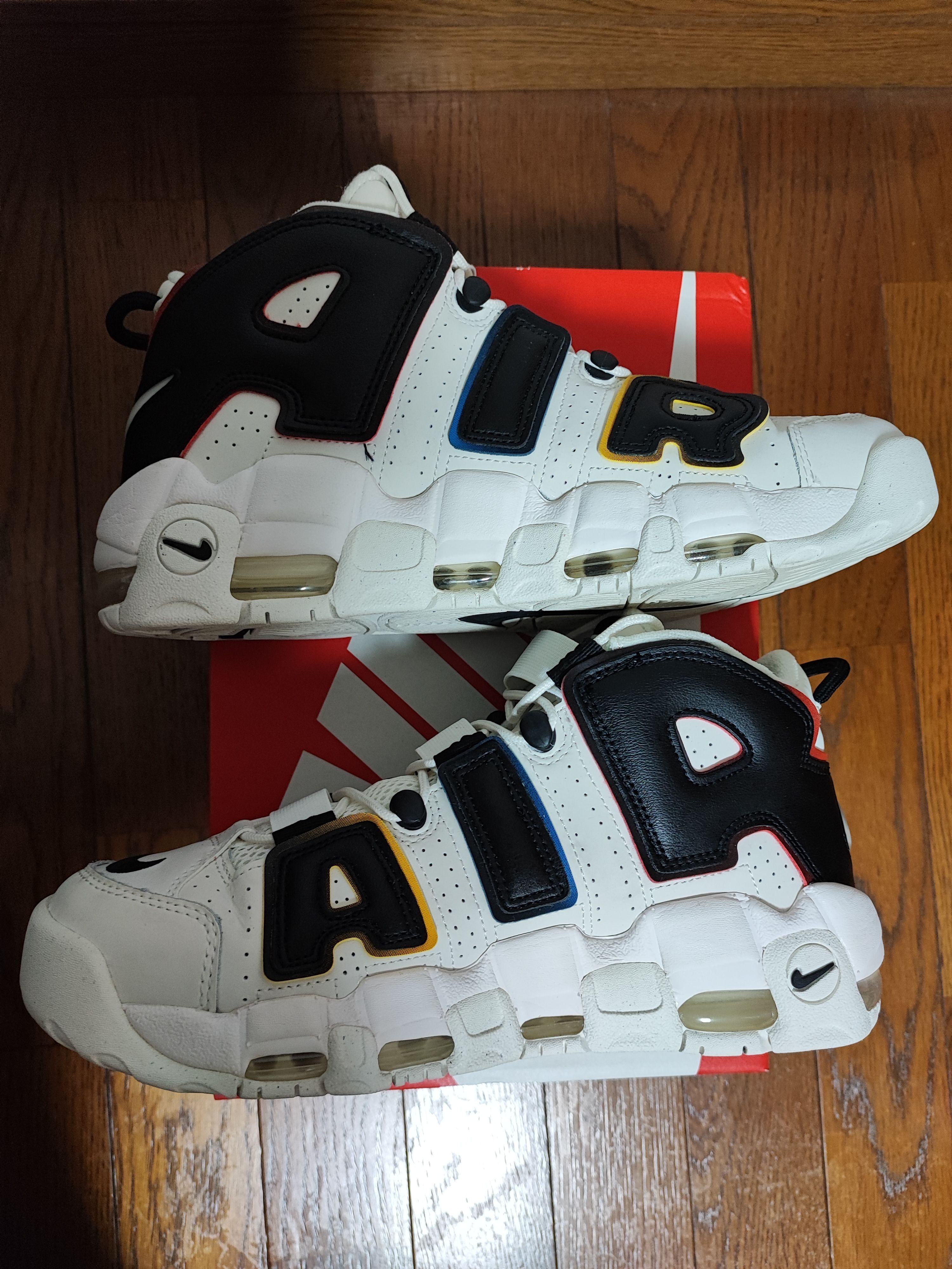 Nike Air More Uptempo'96 "Trading Cards"
