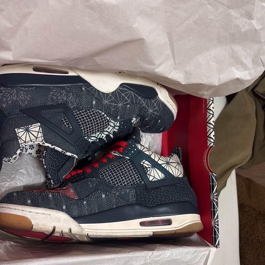 Nike Air Jordan 4 SE "SASHIKO"   