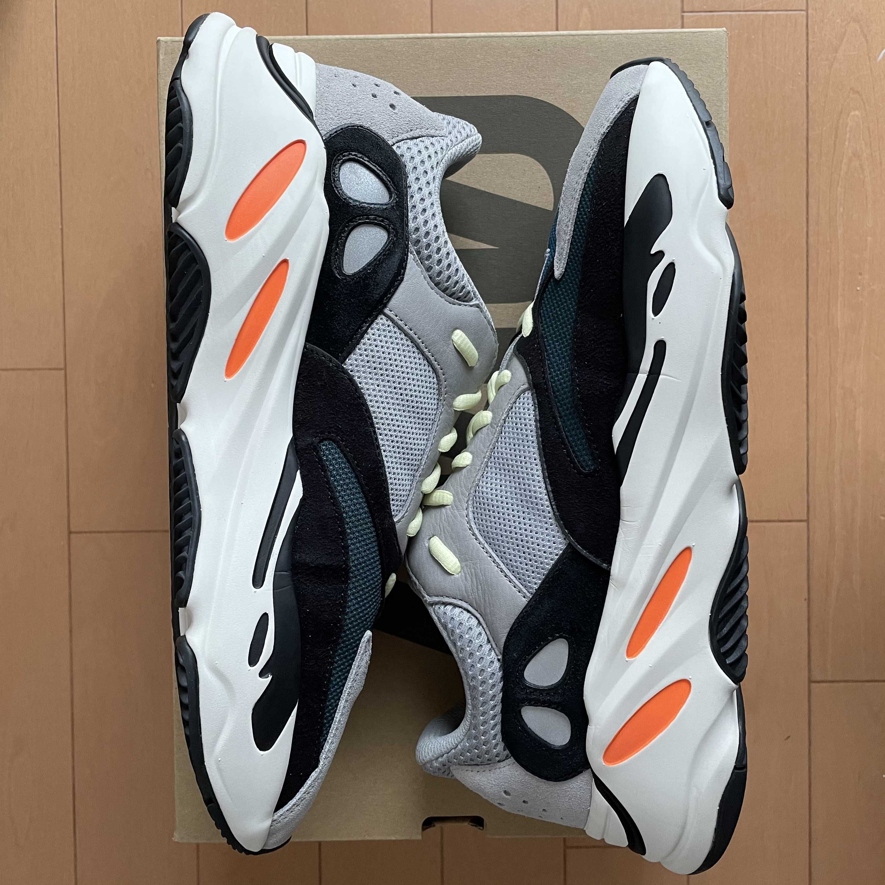 adidas YEEZY Boost 700 "Wave Runner"