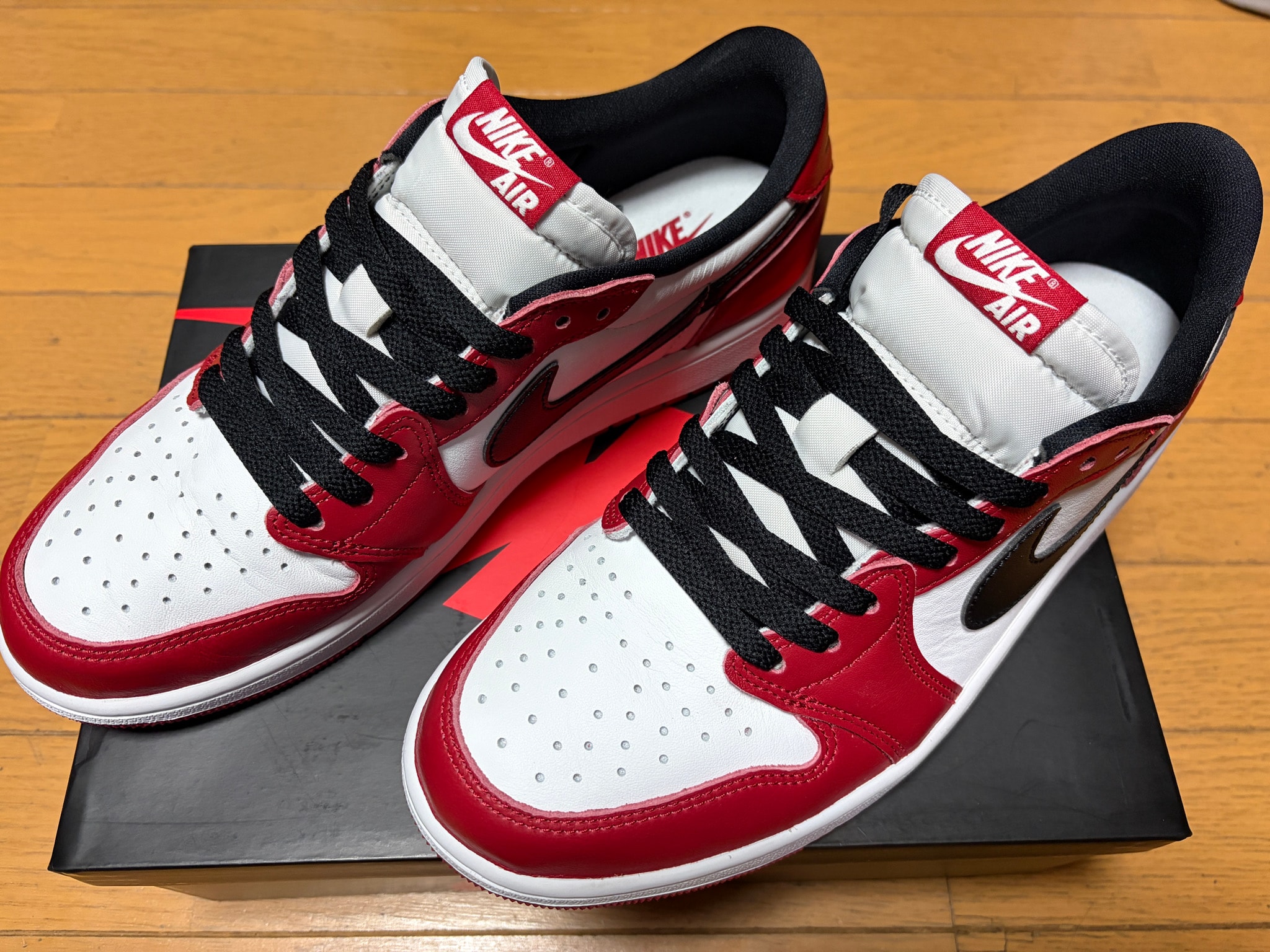 Nike Air Jordan 1 Retro Low OG "Chicago" (2025)