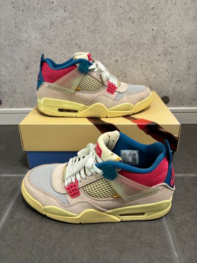 UNION × Nike Air Jordan 4 SP "Guava Ice/Light Fusion Red"