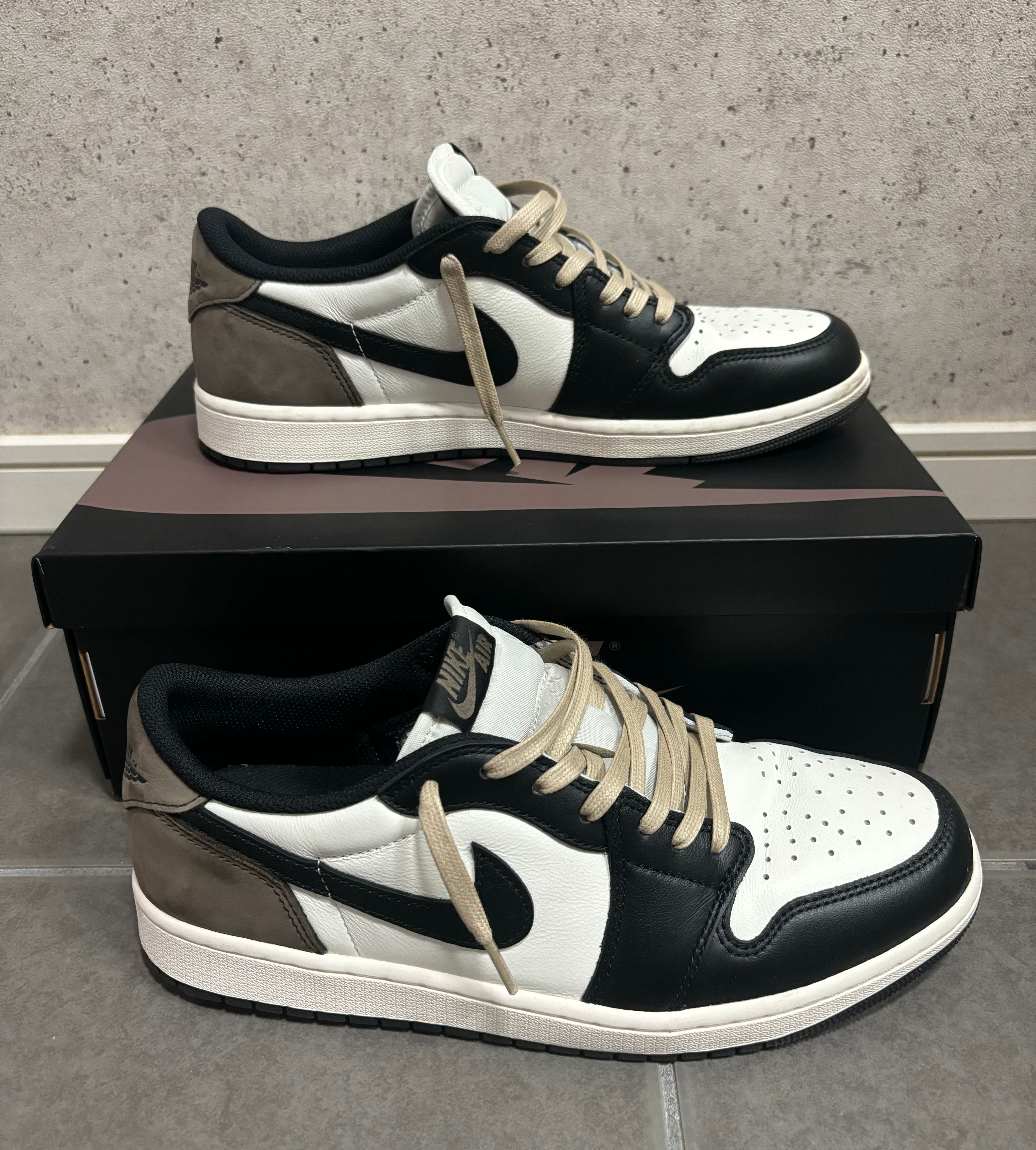 Nike Air Jordan 1 Retro Low OG "Mocha"