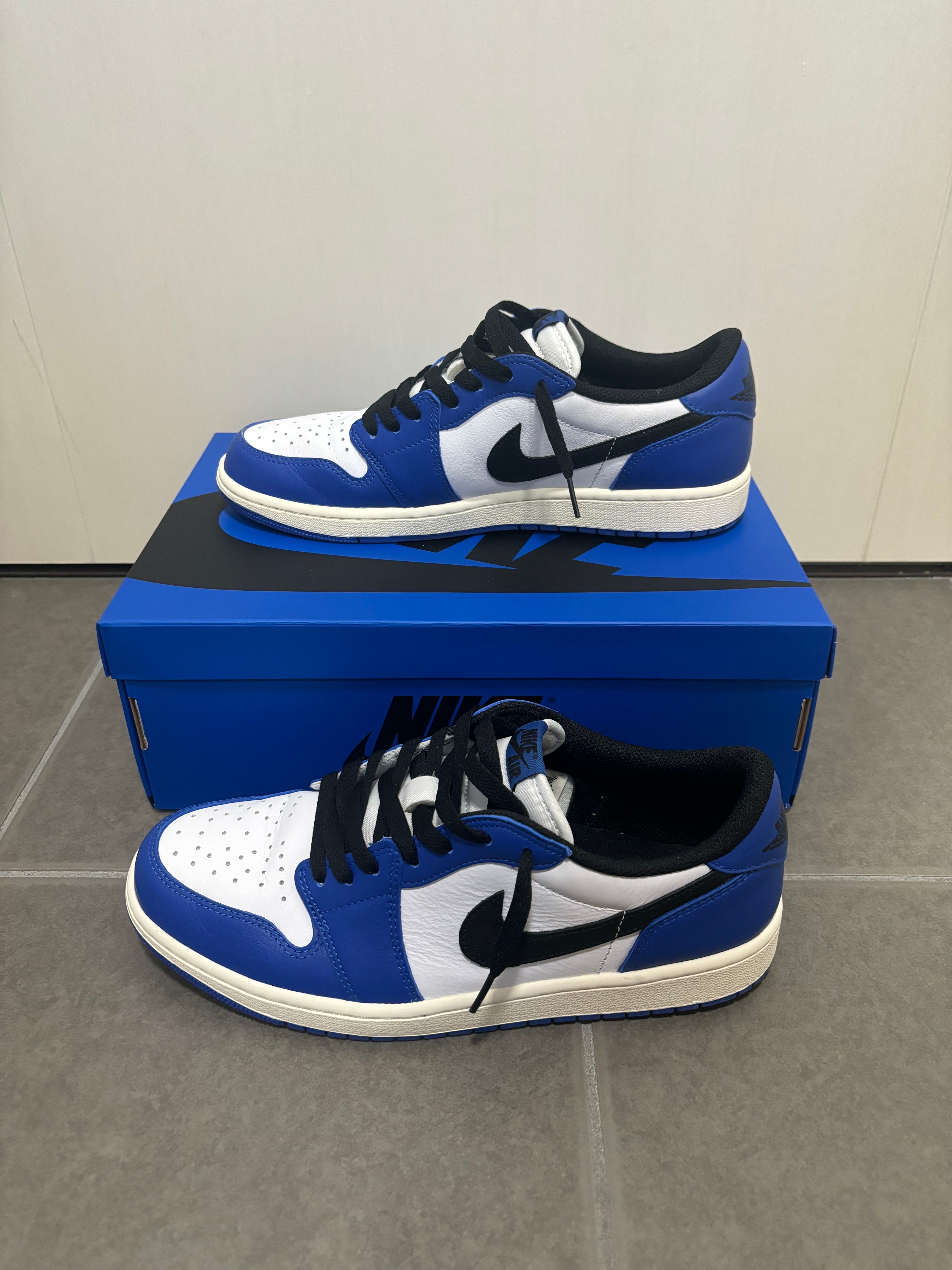 Nike Air Jordan 1 Retro Low OG "Game Royal"