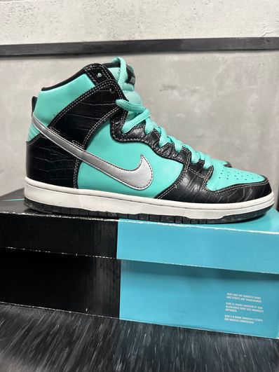 Diamond Supply × Nike SB Dunk High "Tiffany"