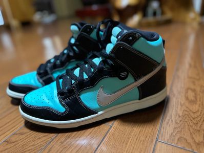 Diamond Supply × Nike SB Dunk High "Tiffany"