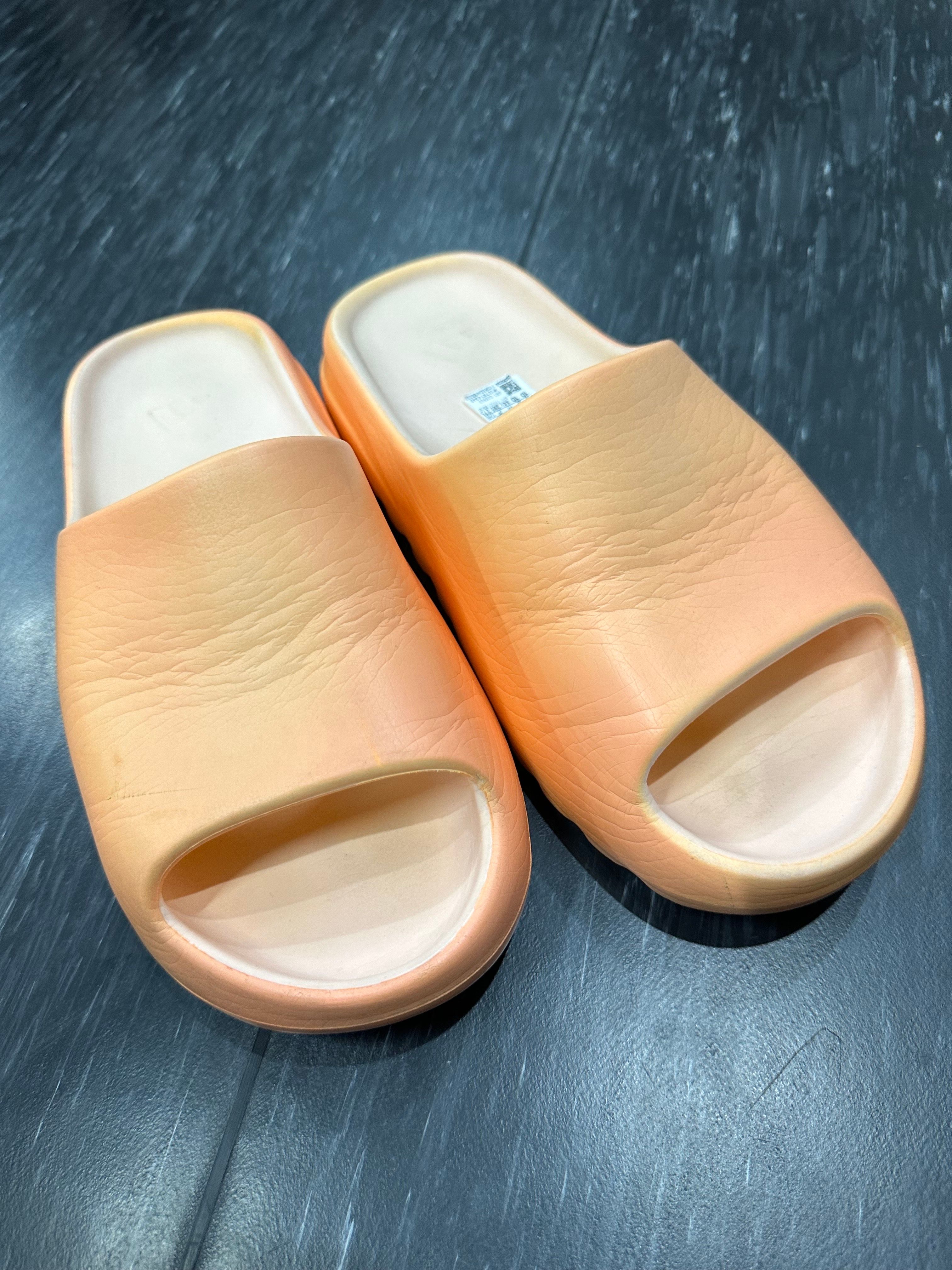 adidas YEEZY Slide "Enflame Orange"