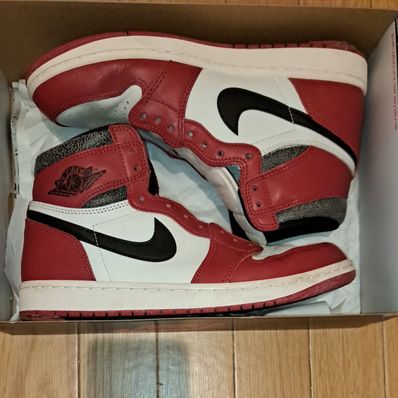 Nike Air Jordan 1 High OG "Lost & Found/Chicago"