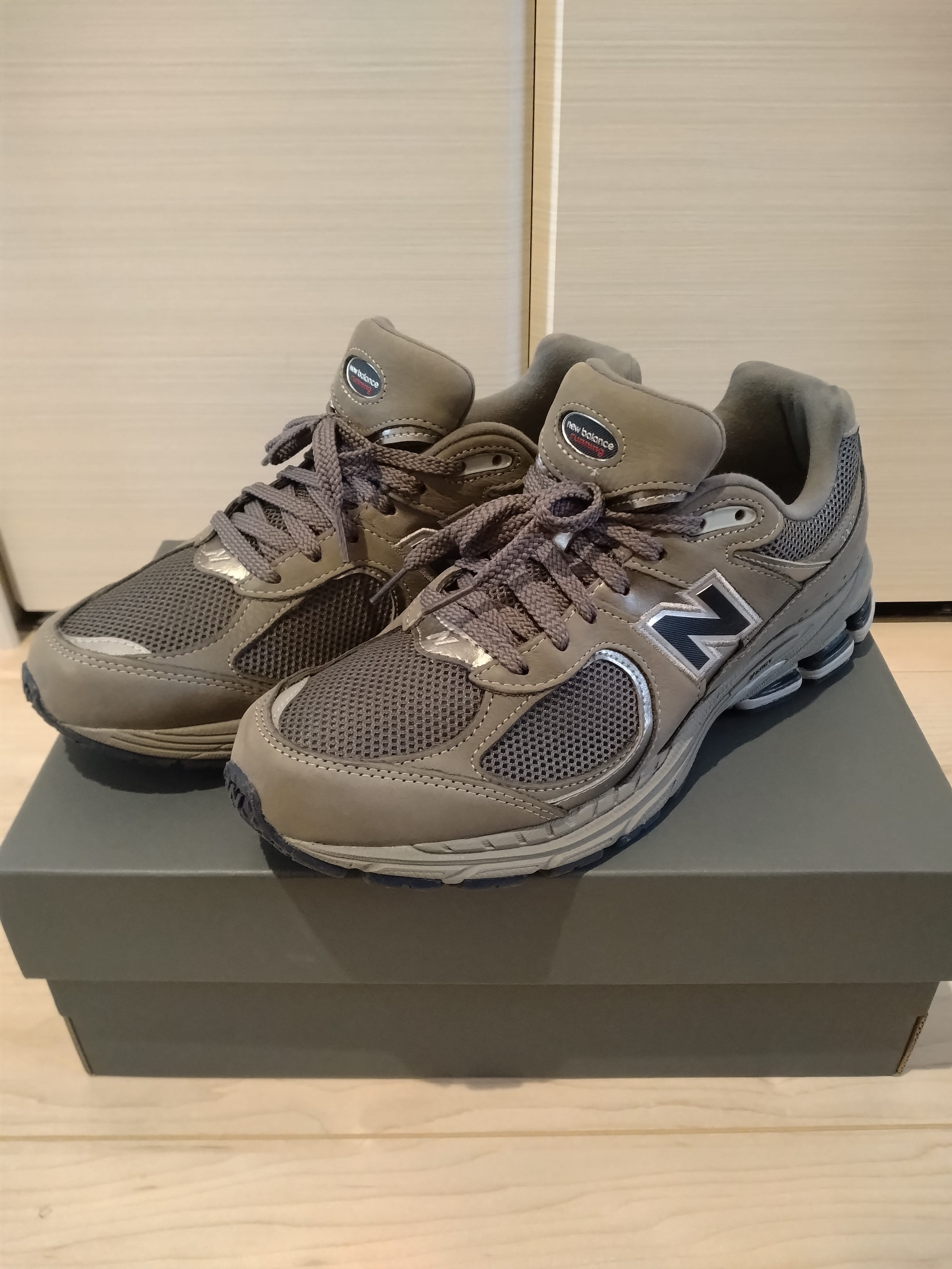 New Balance 2002R "Gray"