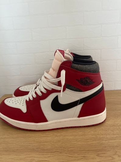 Nike Air Jordan 1 High OG "Lost & Found/Chicago"
