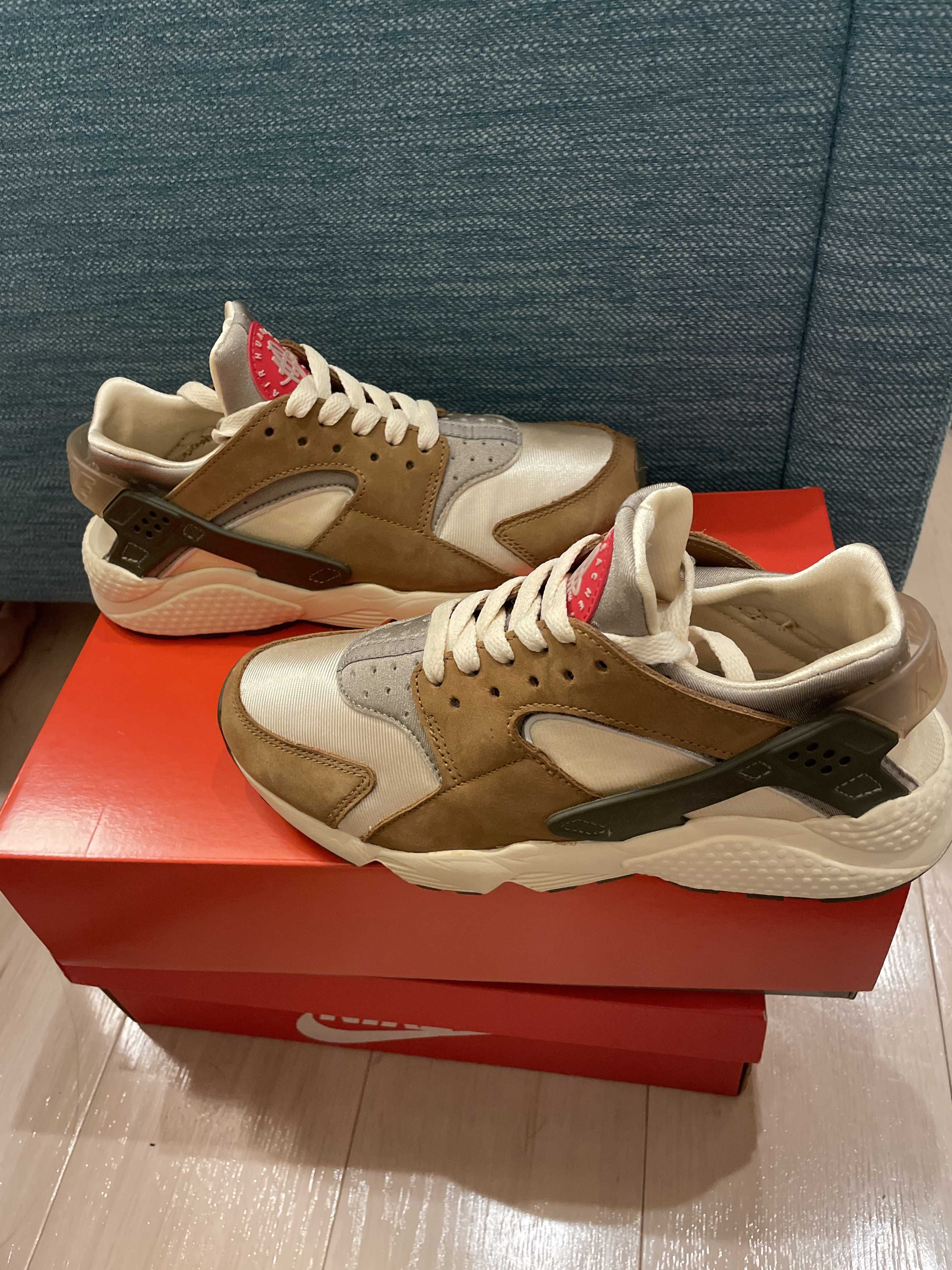 Stussy × Nike Air Huarache "Desert Oak"