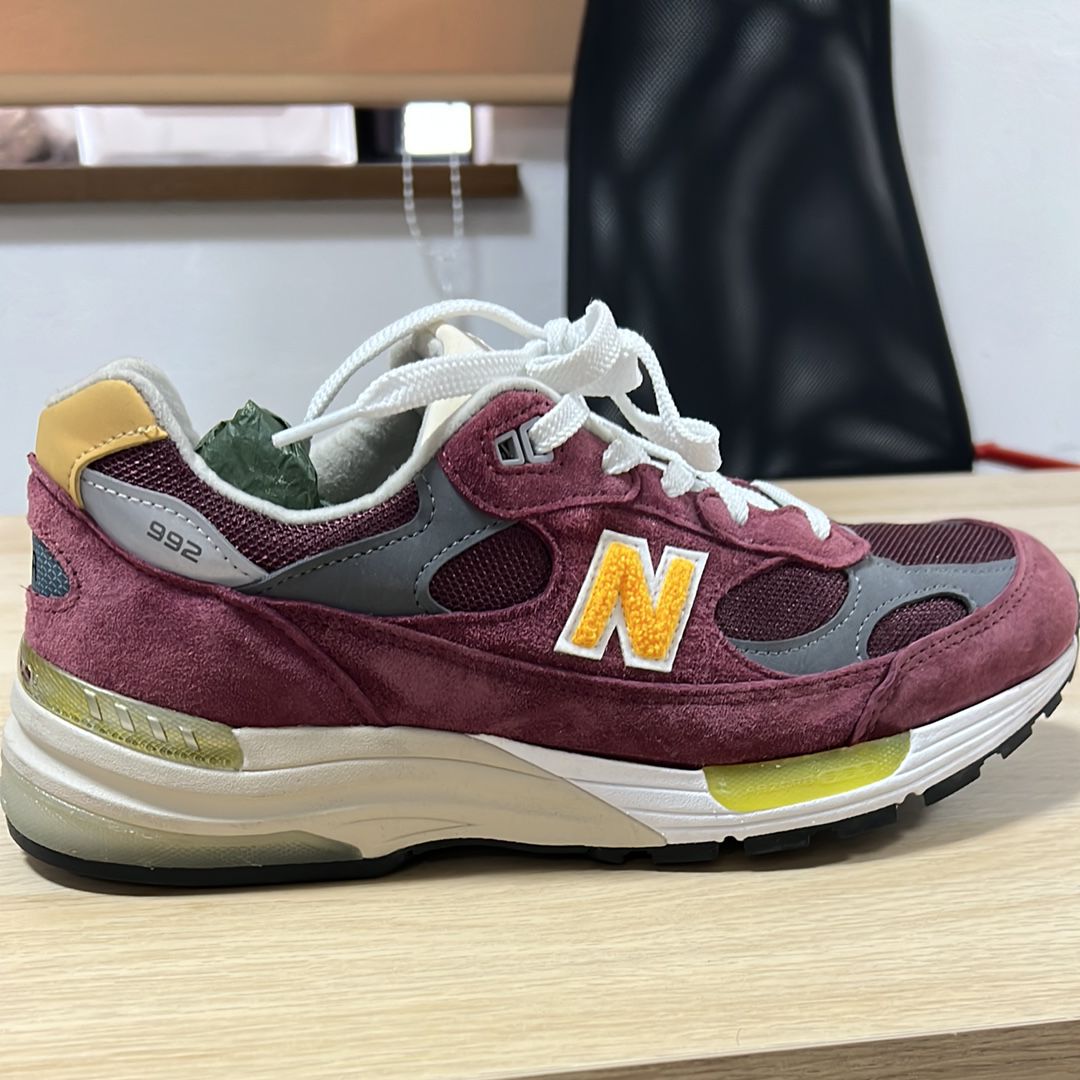 New Balance 992 "Burgundy Gold"