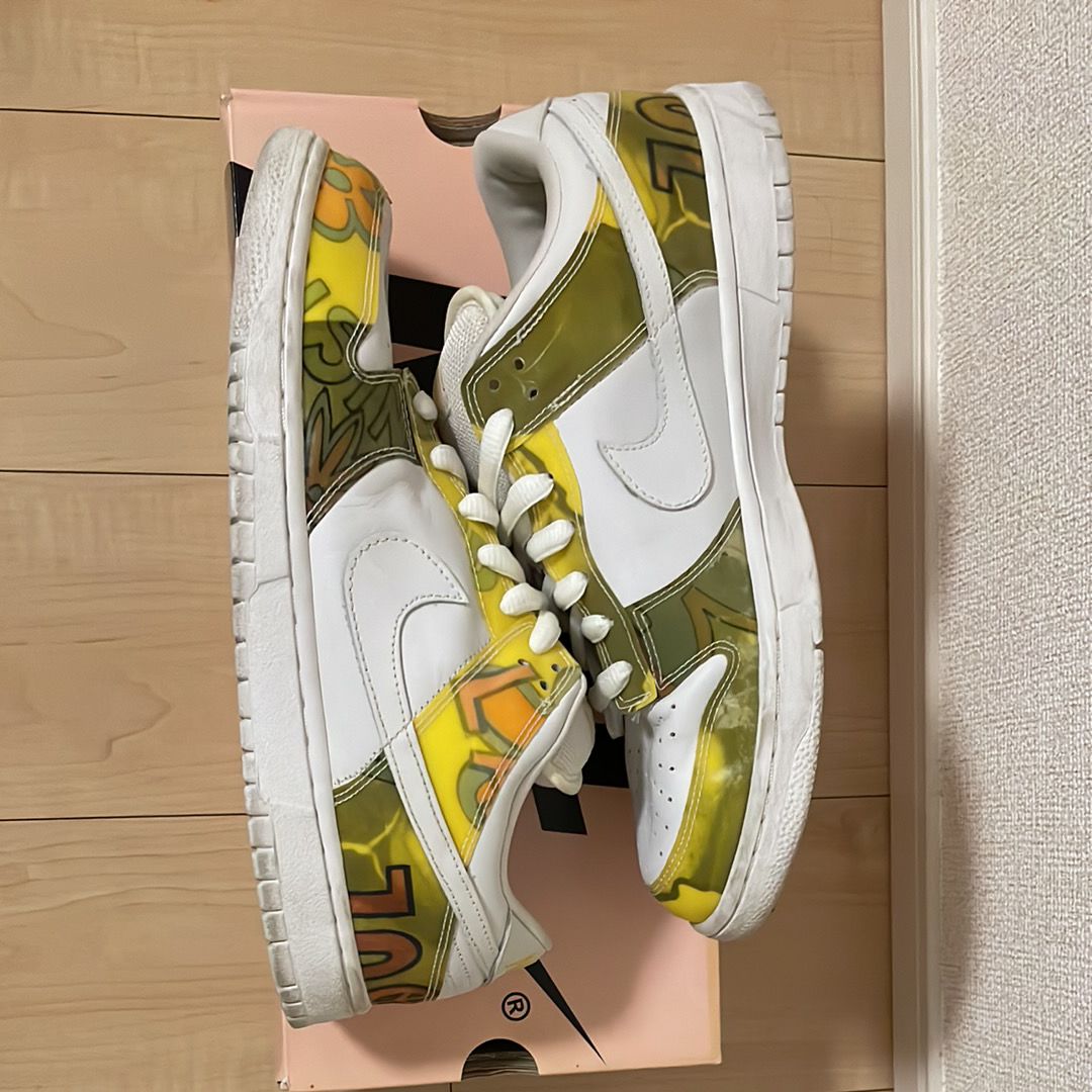 Nike SB Dunk Low "De La Soul" 