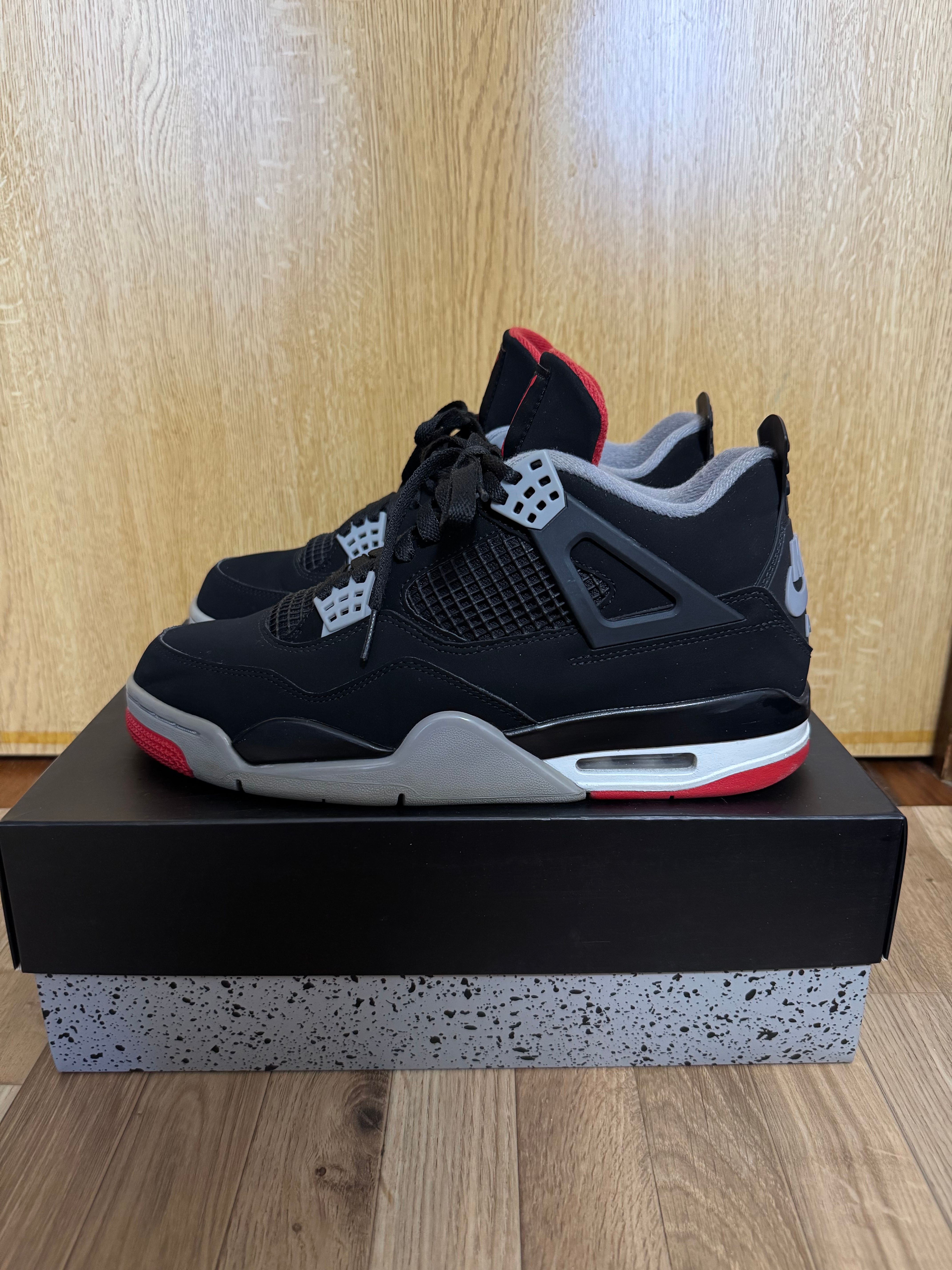 Nike Air Jordan 4 Retro "Bred" (2019)