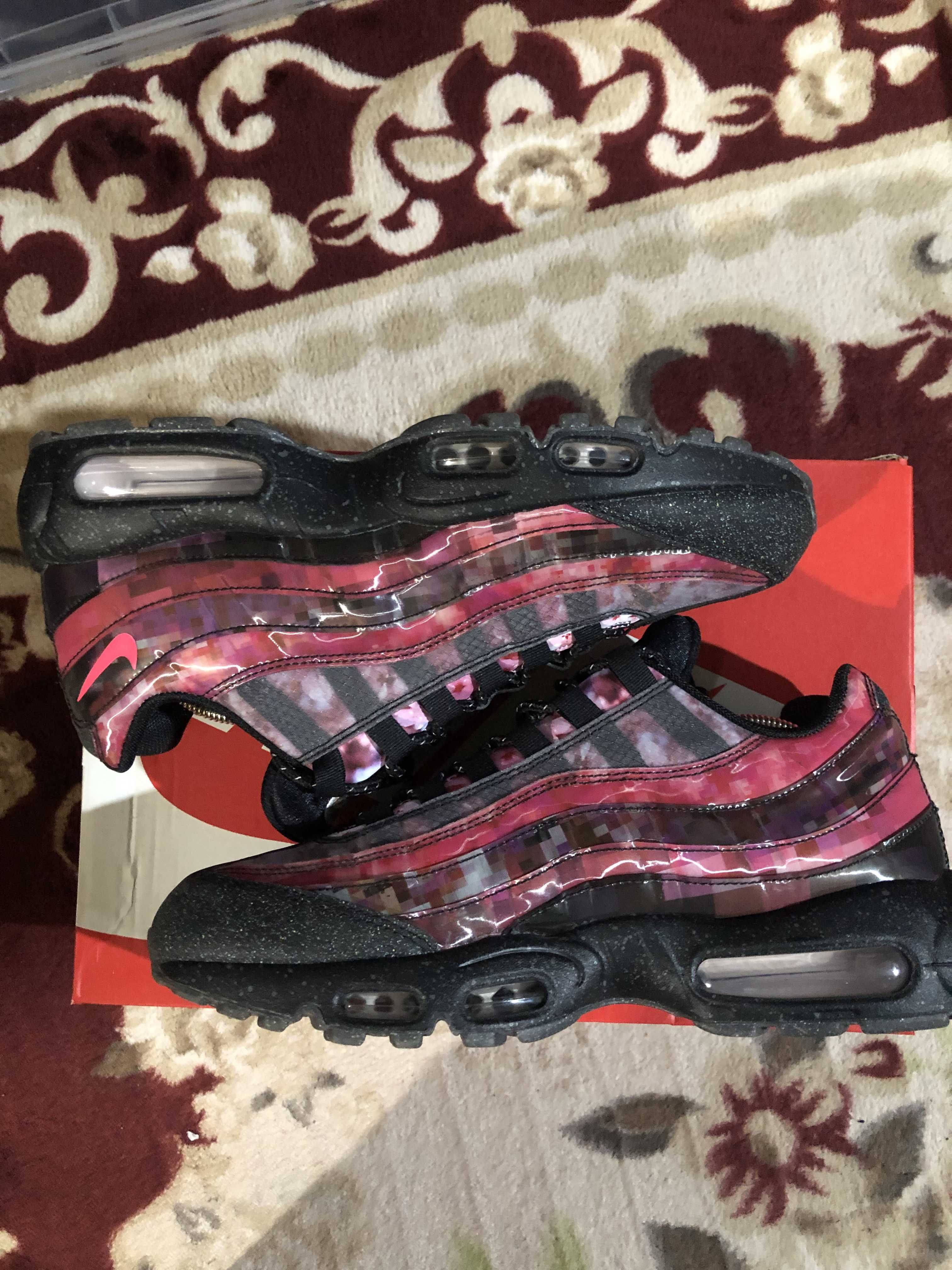 Nike Air Max 95 "Cherry Blossom"