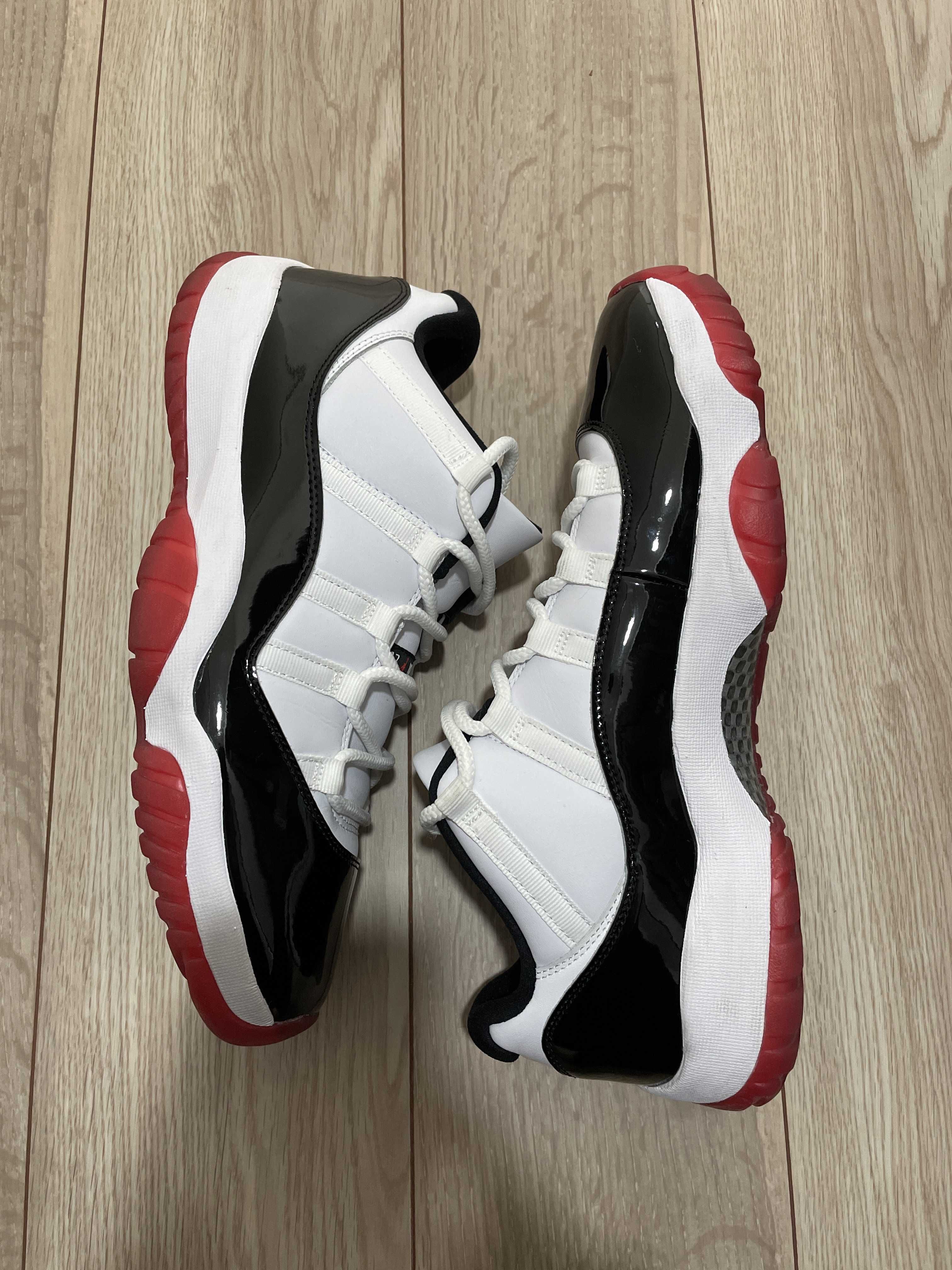 Nike Air Jordan 11 Low "Gym Red"