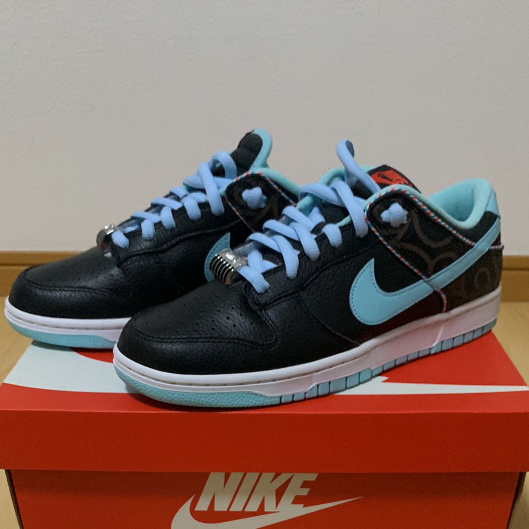 Nike Dunk Low "Barber Shop"