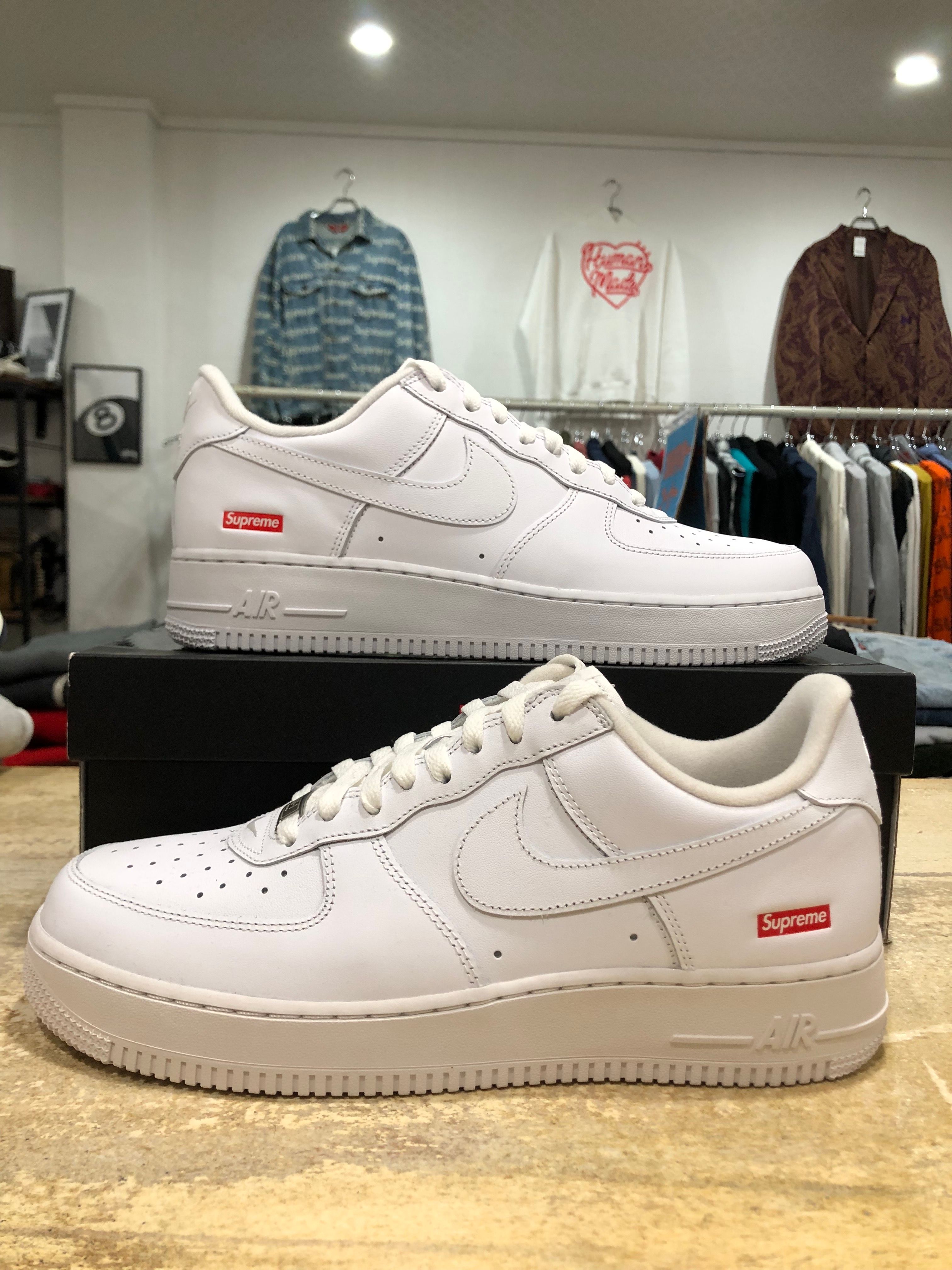 Supreme × Nike Air Force 1 Low "White"