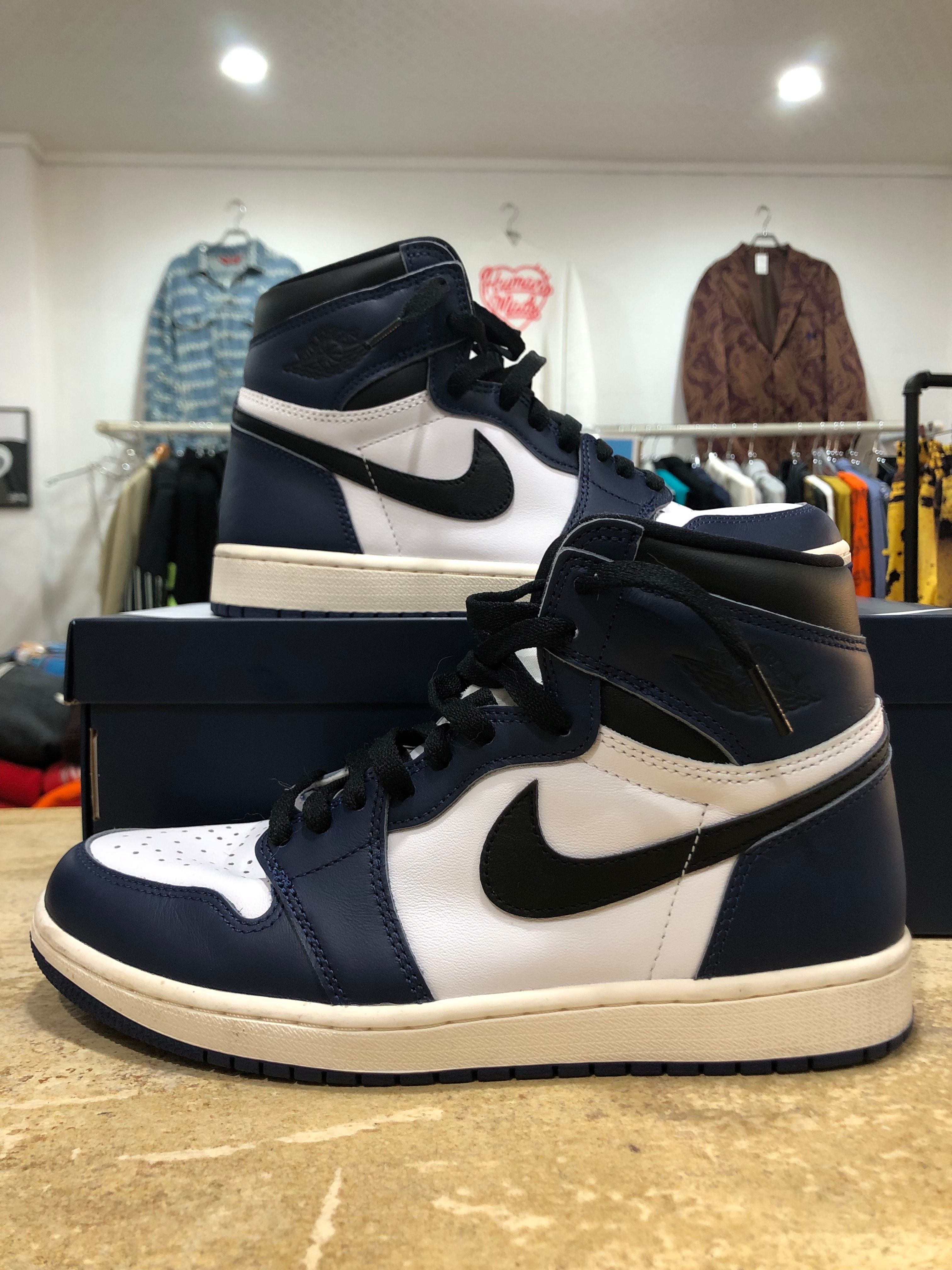Nike Air Jordan 1 Retro High OG "Midnight Navy"