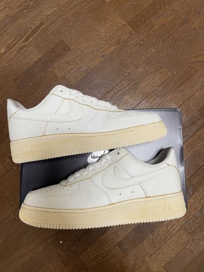 Nike Air Force 1 Low '07 LV8 "Made You Look"