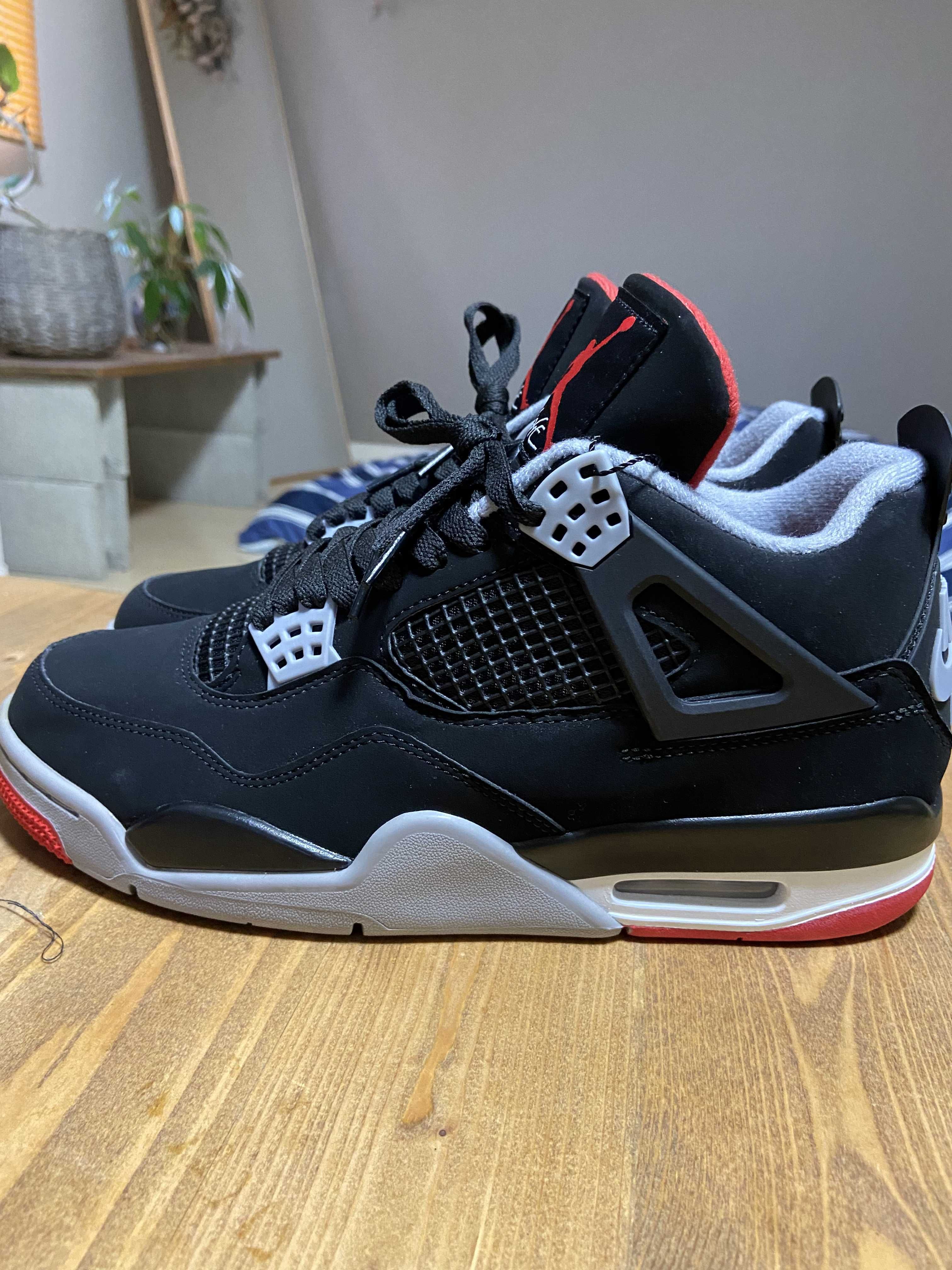 Nike Air Jordan 4 Retro "Bred" (2019)  