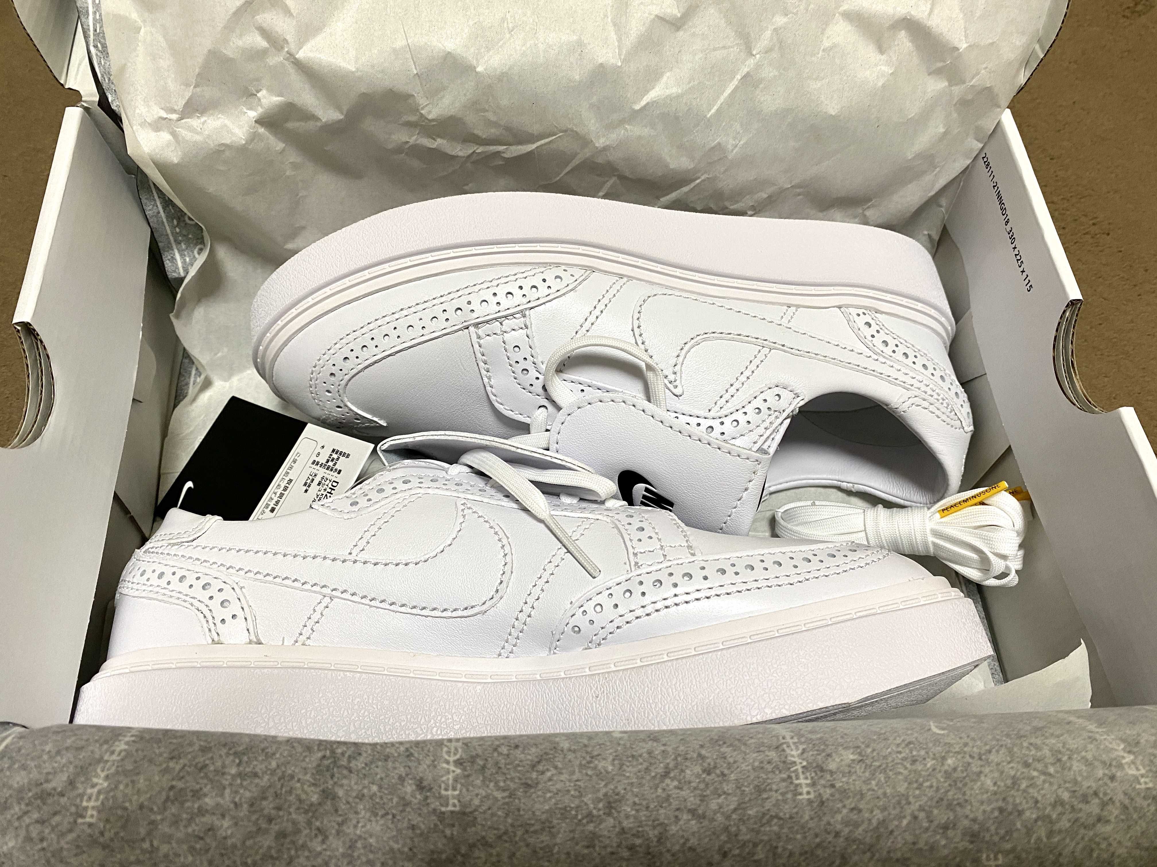 PEACEMINUSONE × Nike Kwondo1 "White" / G-DRAGON